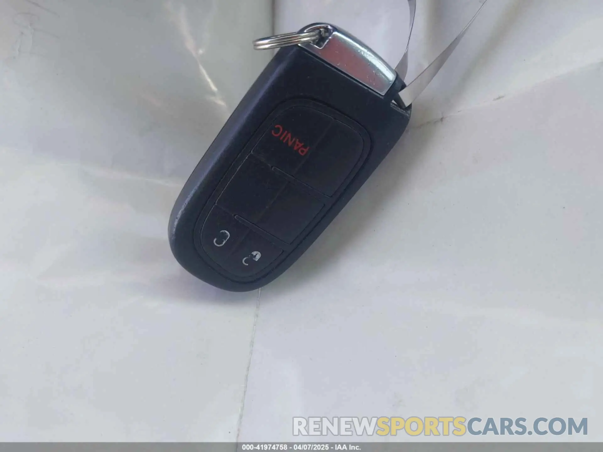 11 fotografías del automóvil dañado 1C4PJLLB9KD248110 JEEP CHEROKEE 2019