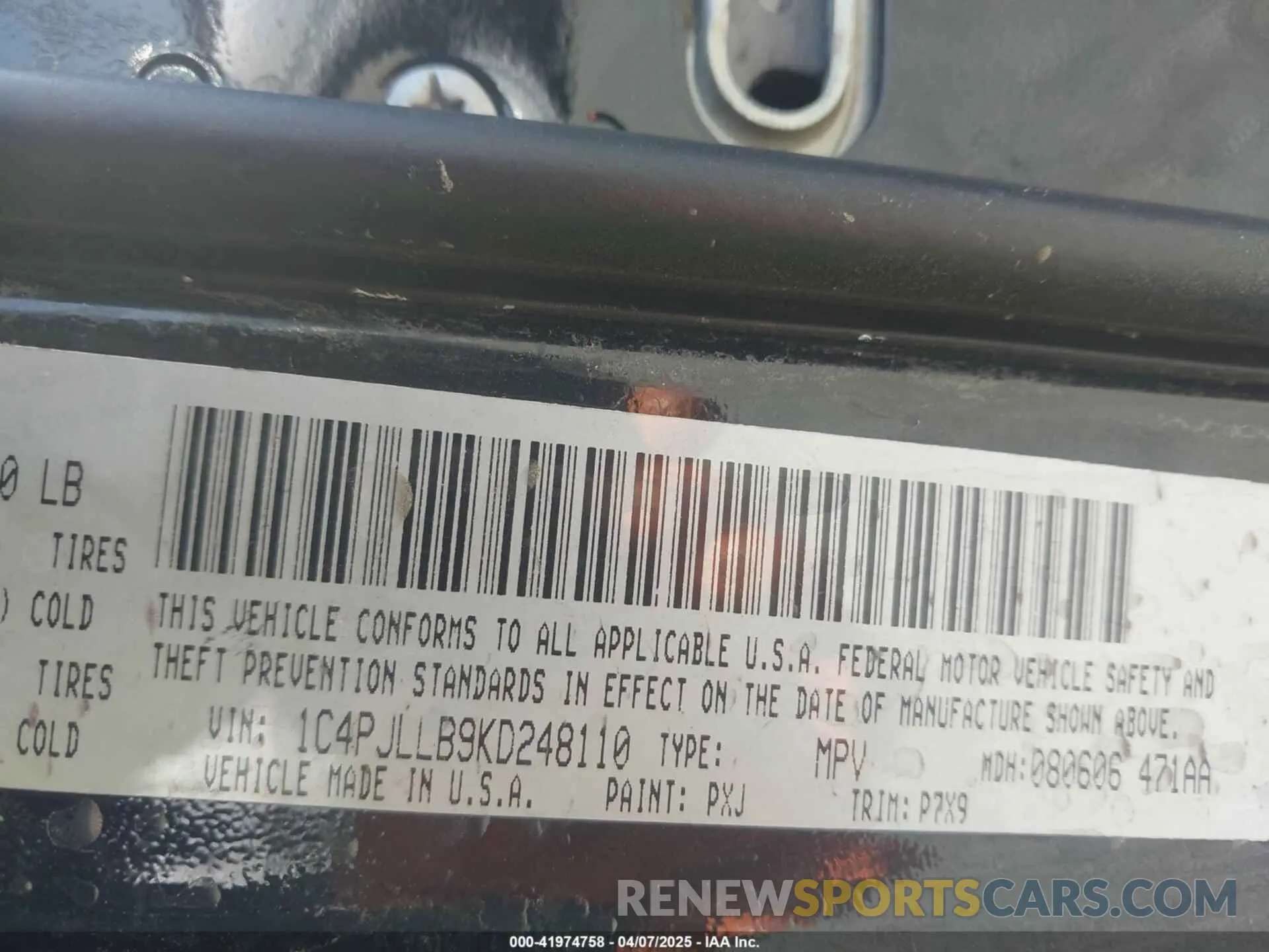 9 fotografías del automóvil dañado 1C4PJLLB9KD248110 JEEP CHEROKEE 2019