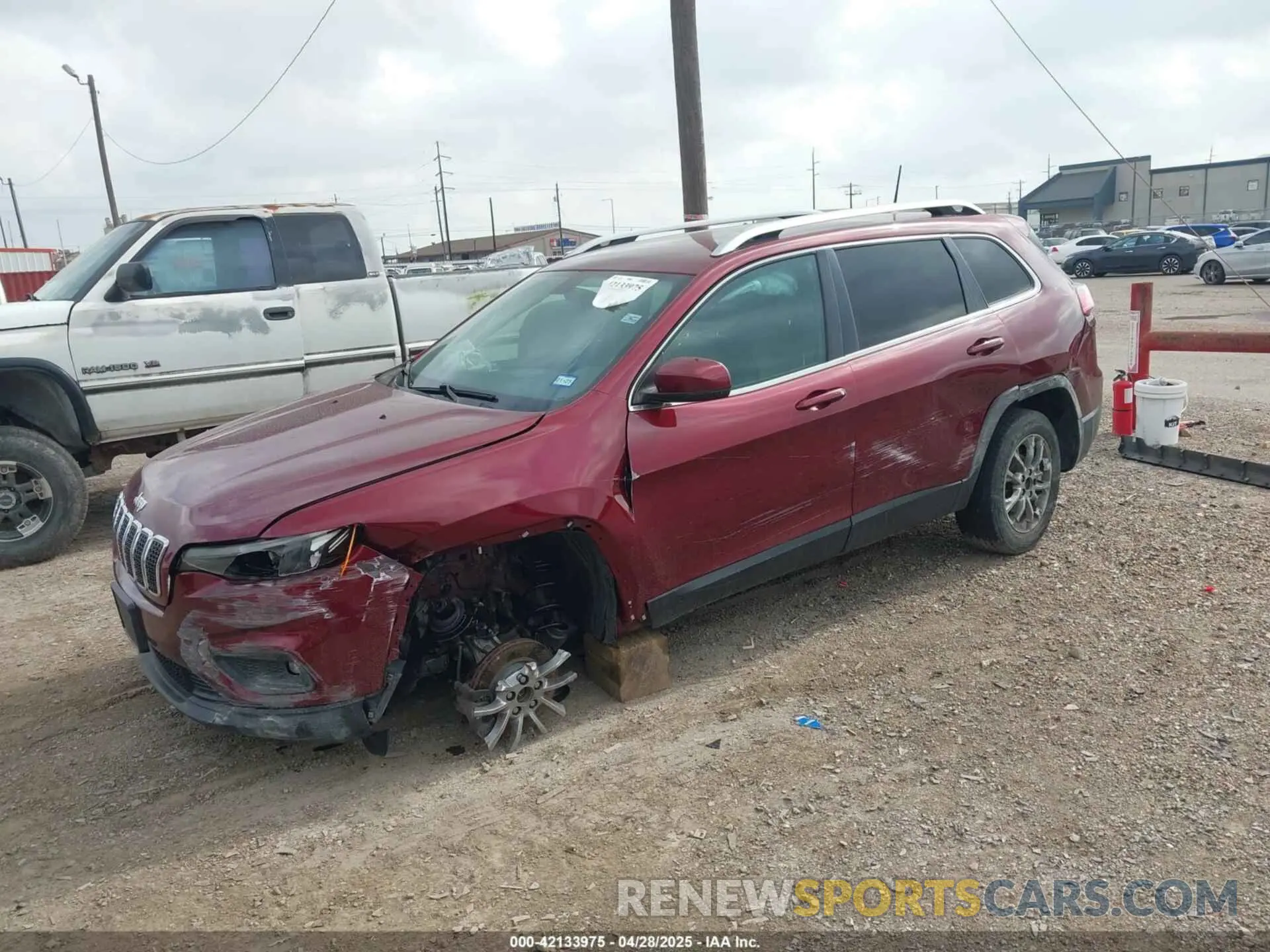 2 fotografías del automóvil dañado 1C4PJLLB9KD404257 JEEP CHEROKEE 2019