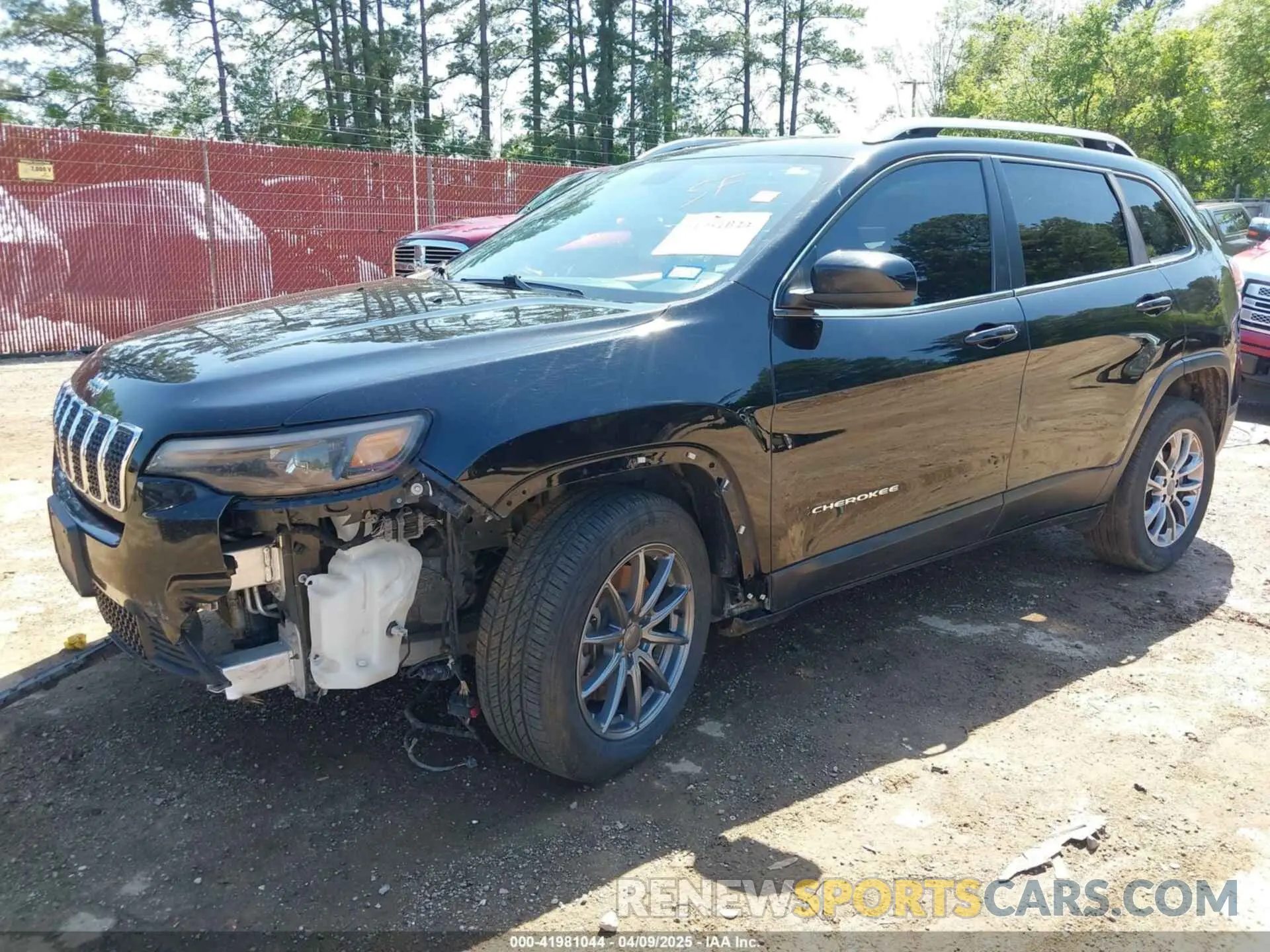 2 fotografías del automóvil dañado 1C4PJLLBXKD123116 JEEP CHEROKEE 2019