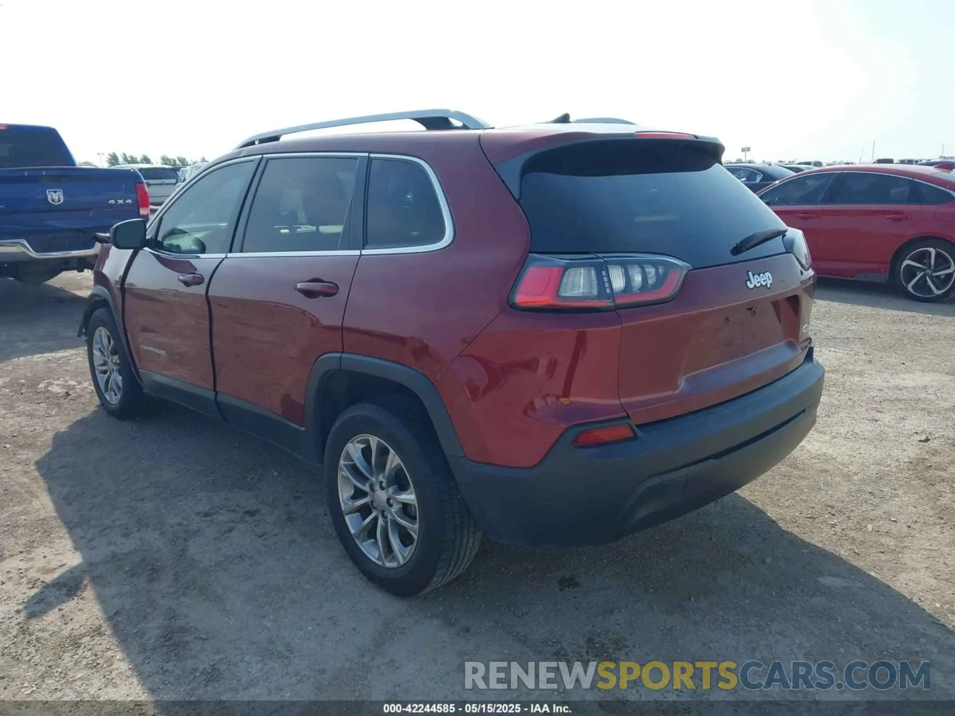 3 fotografías del automóvil dañado 1C4PJLLBXKD176673 JEEP CHEROKEE 2019
