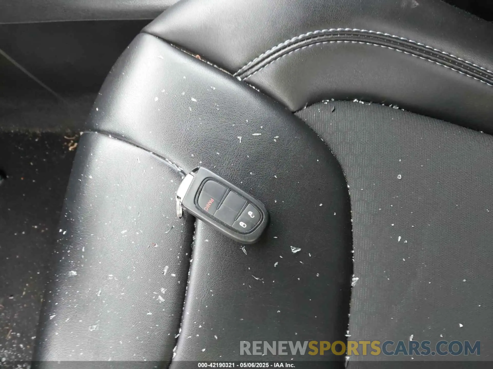 11 fotografías del automóvil dañado 1C4PJLLBXKD290219 JEEP CHEROKEE 2019