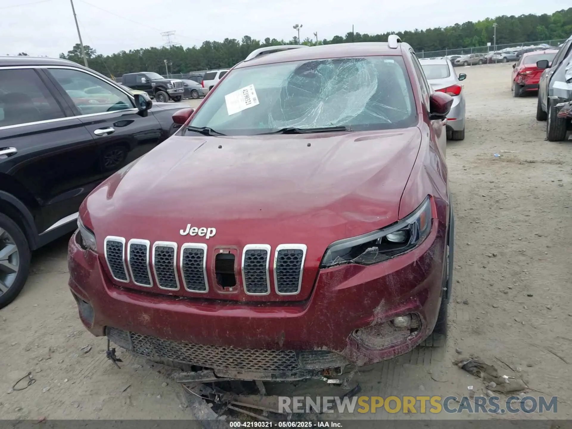 12 fotografías del automóvil dañado 1C4PJLLBXKD290219 JEEP CHEROKEE 2019