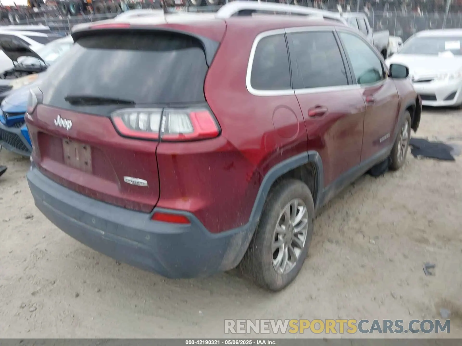4 fotografías del automóvil dañado 1C4PJLLBXKD290219 JEEP CHEROKEE 2019