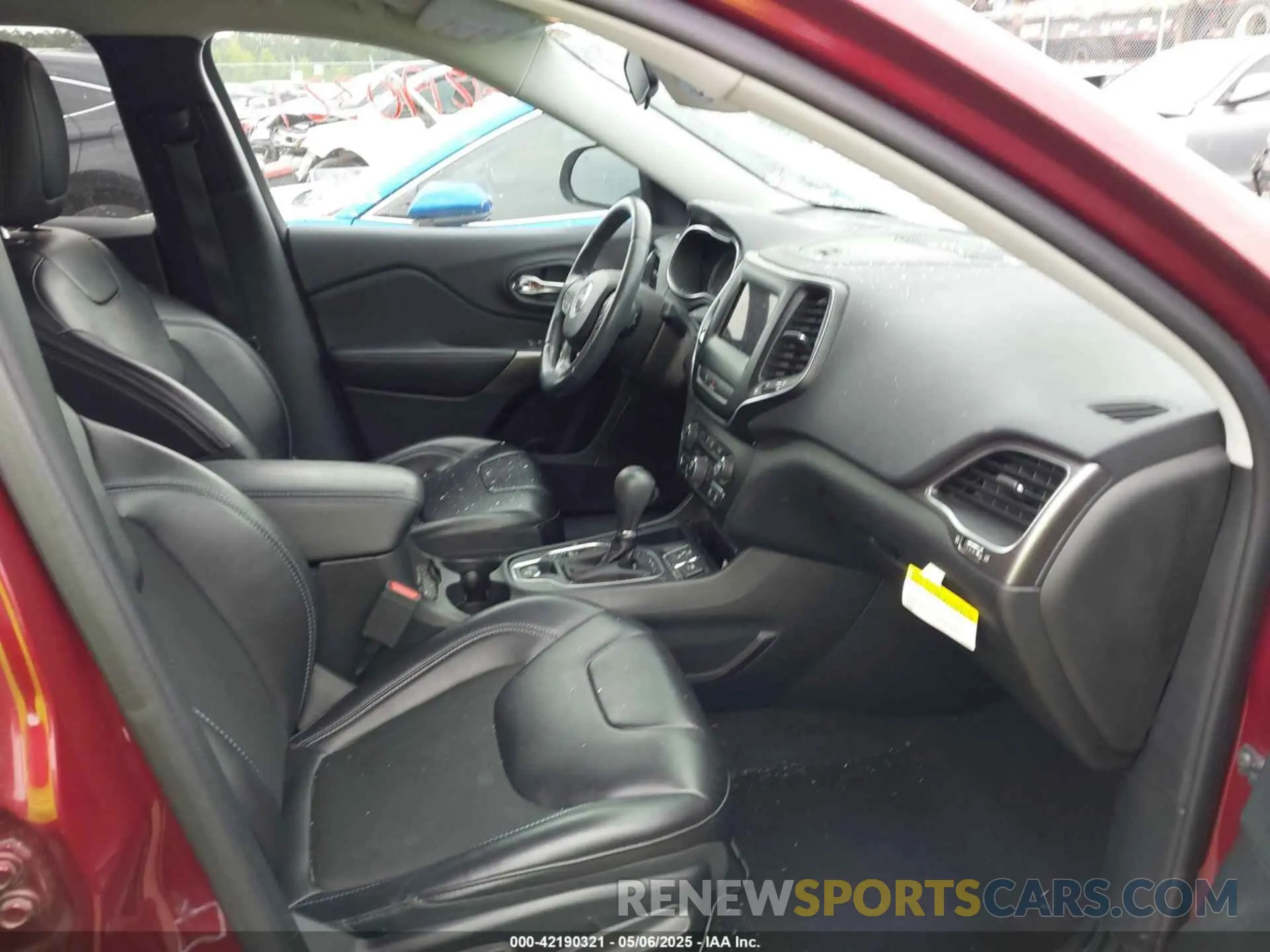 5 fotografías del automóvil dañado 1C4PJLLBXKD290219 JEEP CHEROKEE 2019