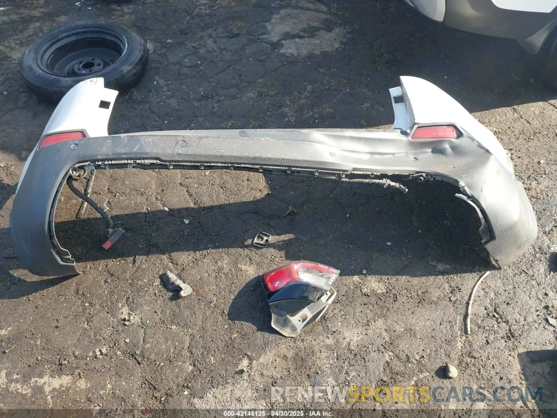 12 fotografías del automóvil dañado 1C4PJLLBXKD308346 JEEP CHEROKEE 2019