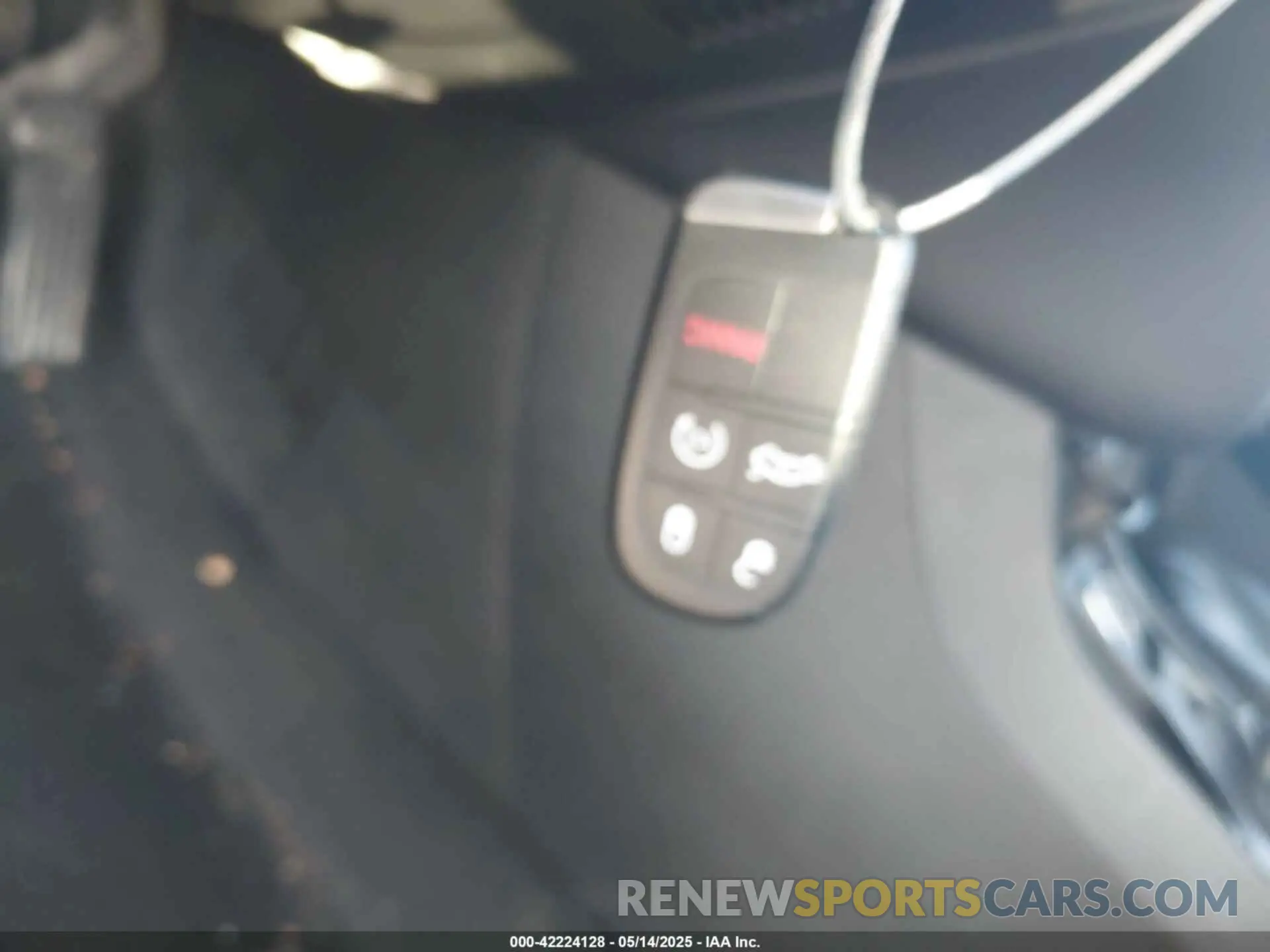 11 fotografías del automóvil dañado 1C4PJLLN9KD303312 JEEP CHEROKEE 2019