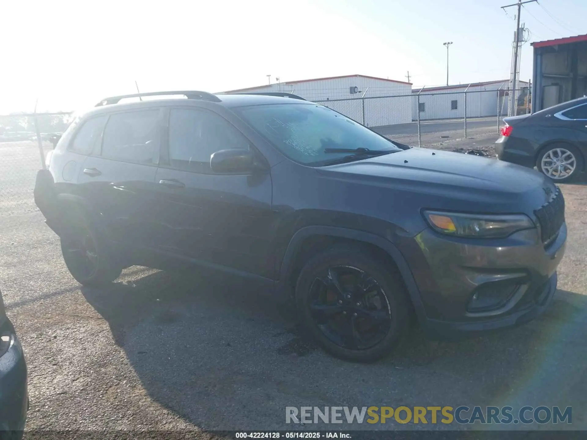 13 fotografías del automóvil dañado 1C4PJLLN9KD303312 JEEP CHEROKEE 2019