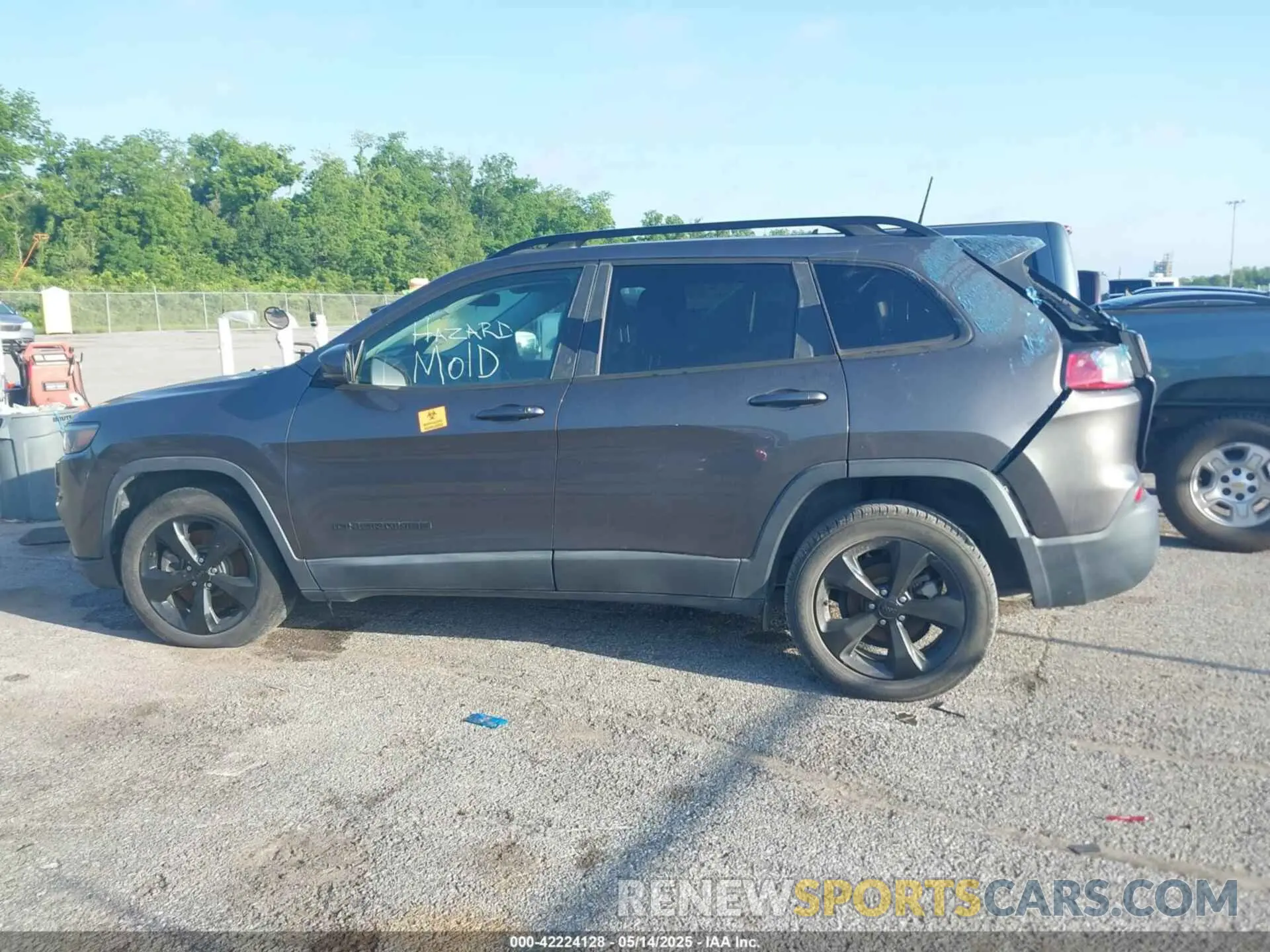 14 fotografías del automóvil dañado 1C4PJLLN9KD303312 JEEP CHEROKEE 2019
