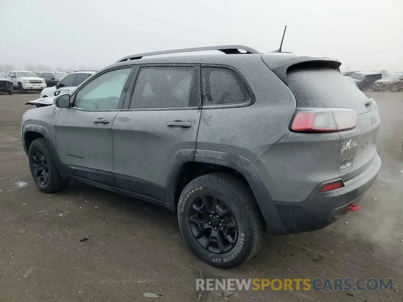 2 fotografías del automóvil dañado 1C4PJMBN4KD376000 JEEP CHEROKEE 2019