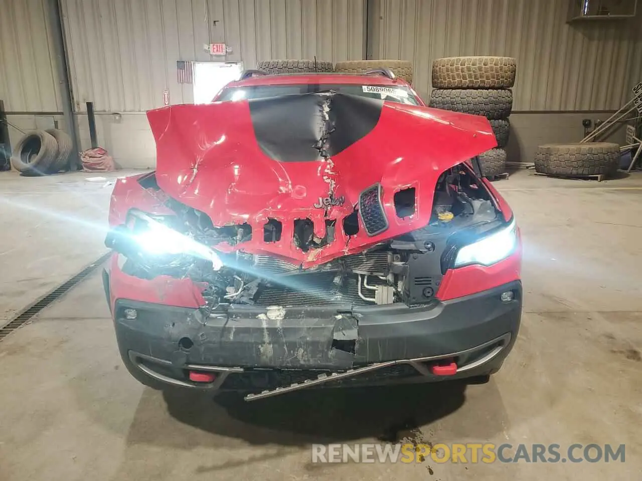 5 fotografías del automóvil dañado 1C4PJMBN8KD315278 JEEP CHEROKEE 2019