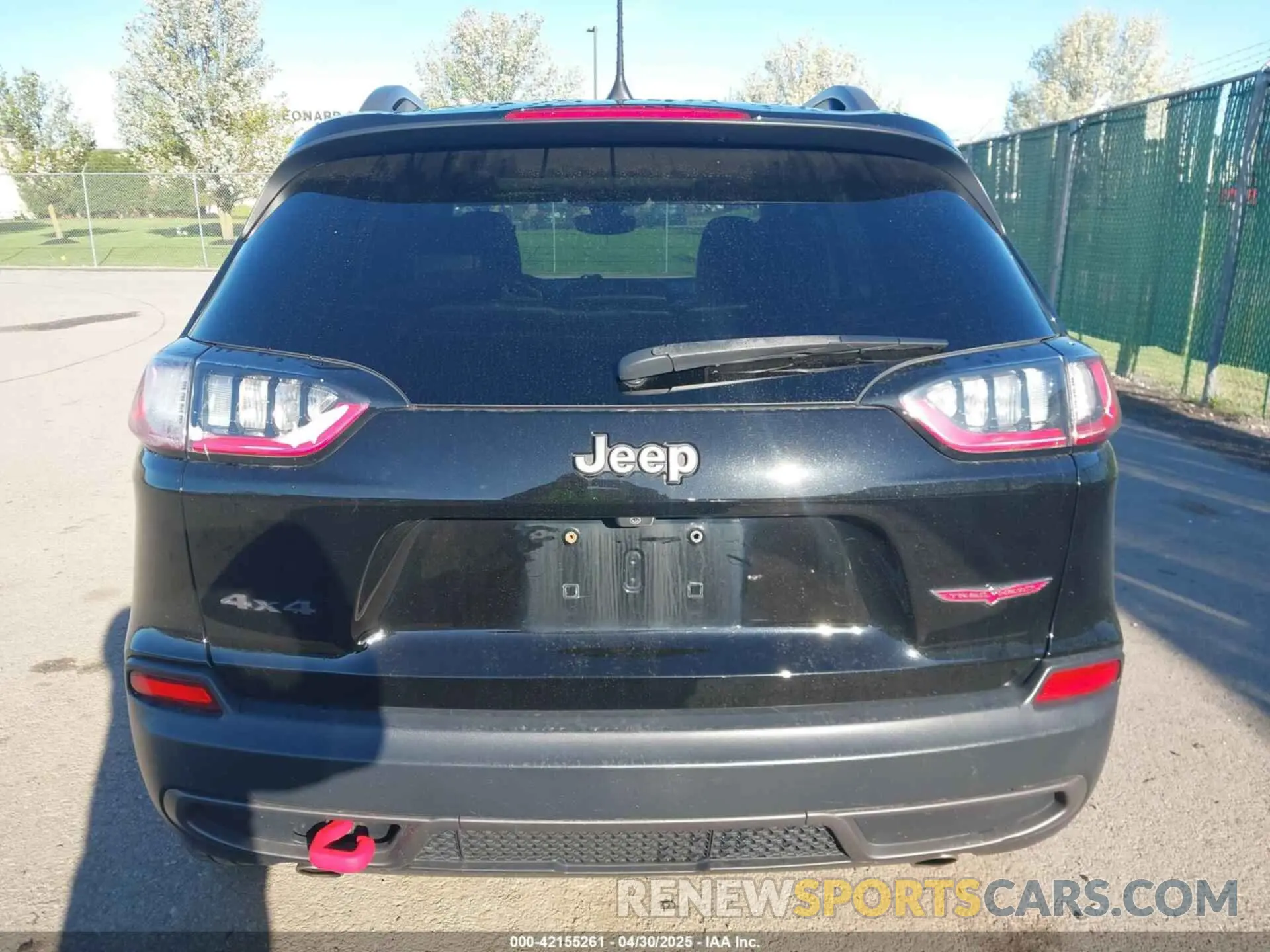 16 fotografías del automóvil dañado 1C4PJMBX0KD210316 JEEP CHEROKEE 2019