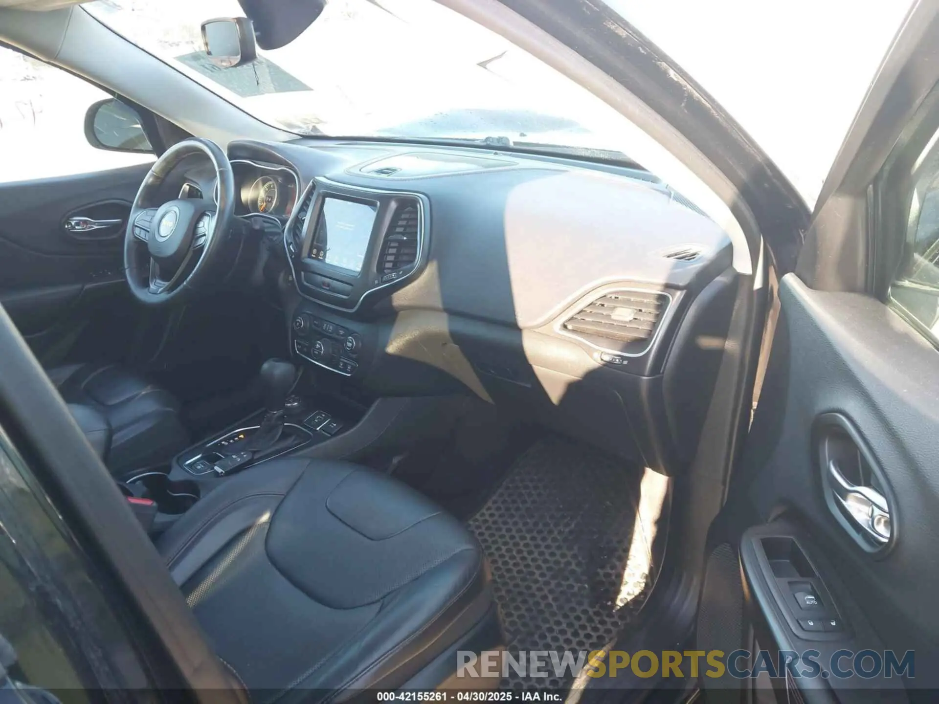 5 fotografías del automóvil dañado 1C4PJMBX0KD210316 JEEP CHEROKEE 2019