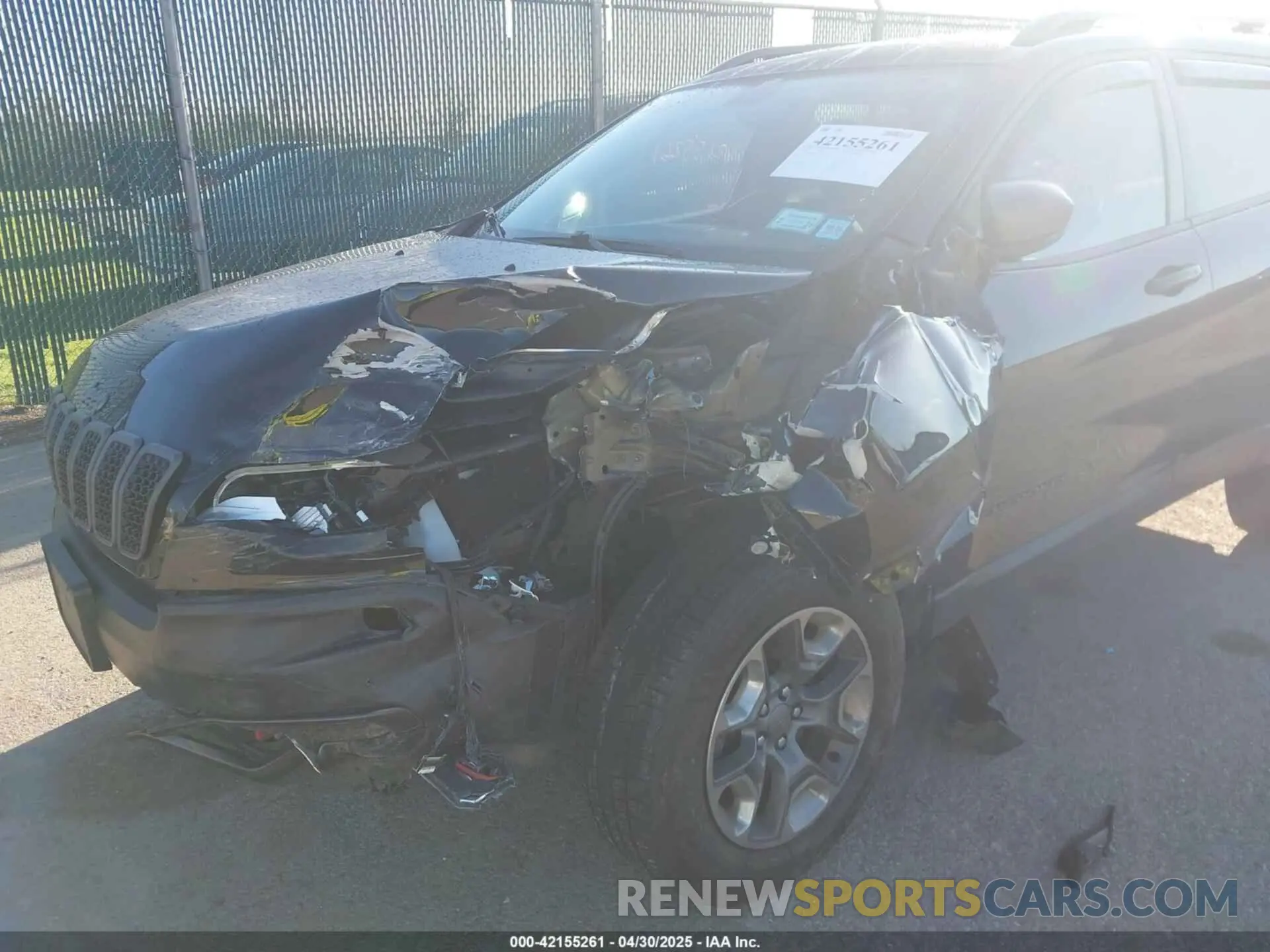 6 fotografías del automóvil dañado 1C4PJMBX0KD210316 JEEP CHEROKEE 2019