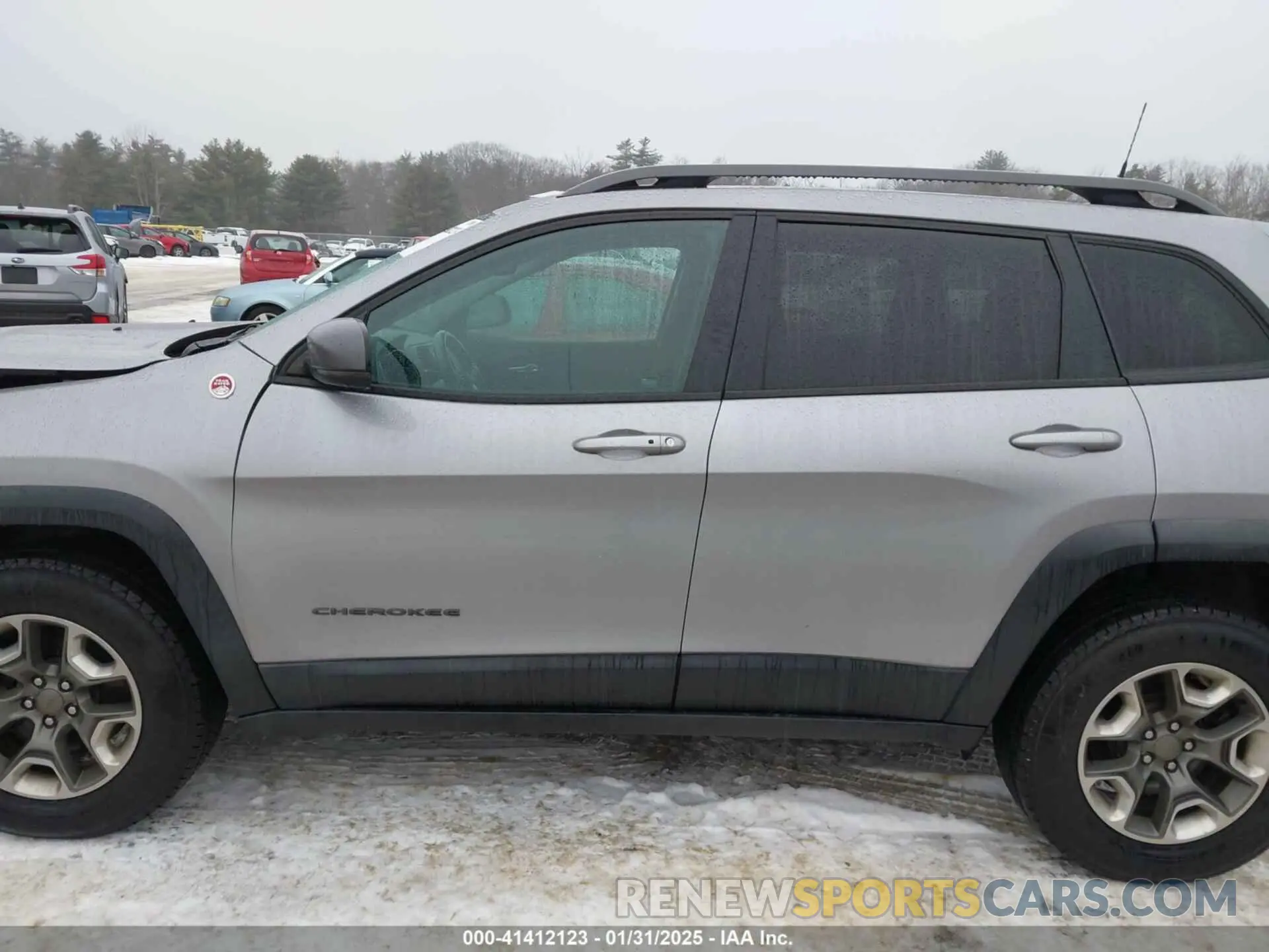 14 fotografías del automóvil dañado 1C4PJMBX2KD298169 JEEP CHEROKEE 2019