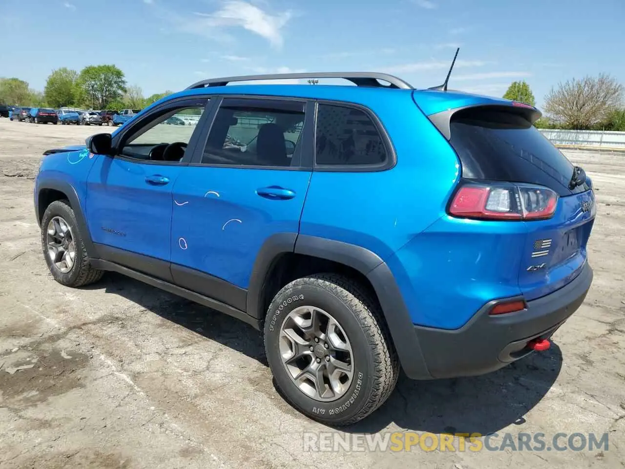 2 fotografías del automóvil dañado 1C4PJMBX2KD341540 JEEP CHEROKEE 2019