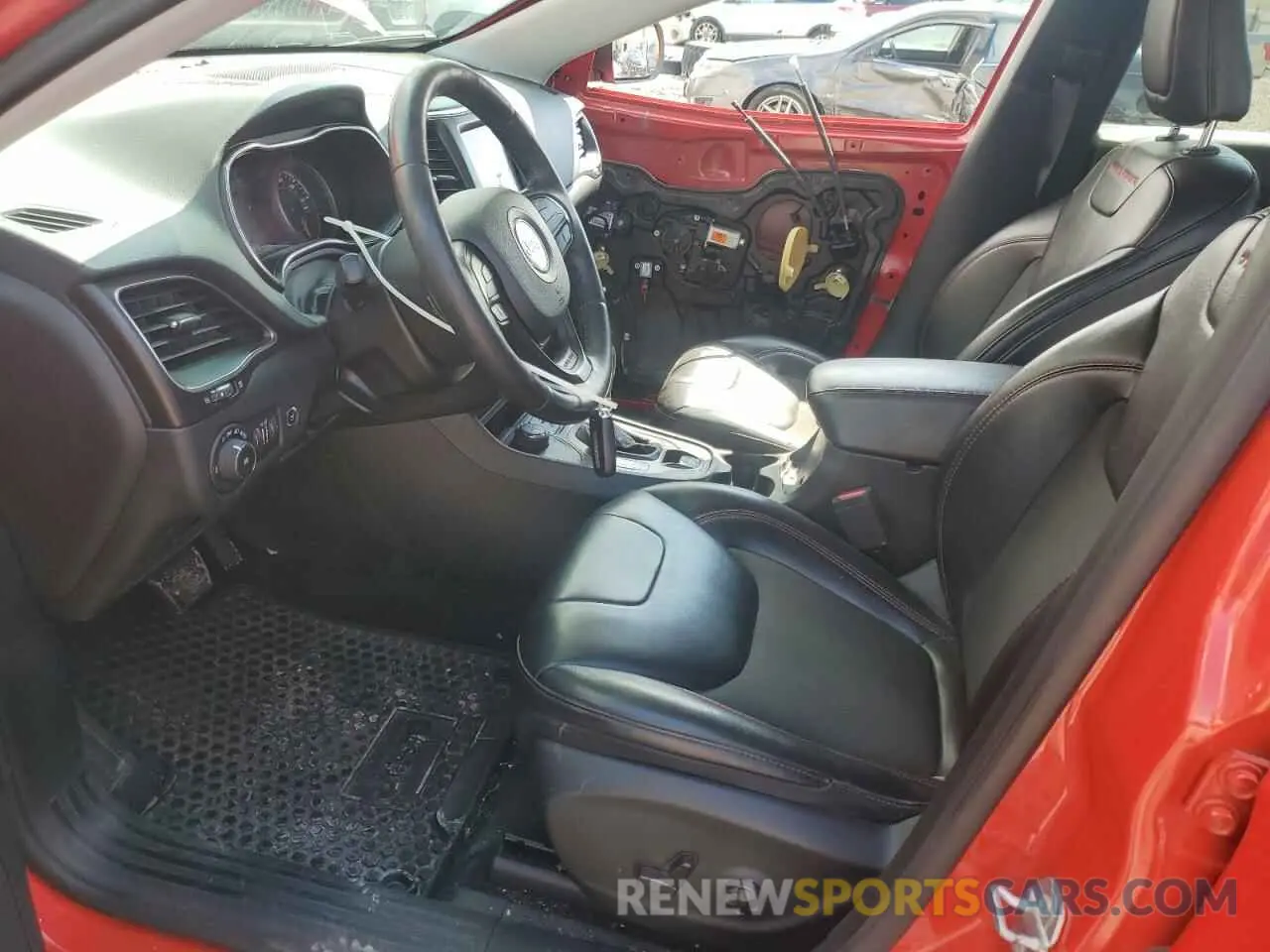 7 fotografías del automóvil dañado 1C4PJMBX3KD256495 JEEP CHEROKEE 2019