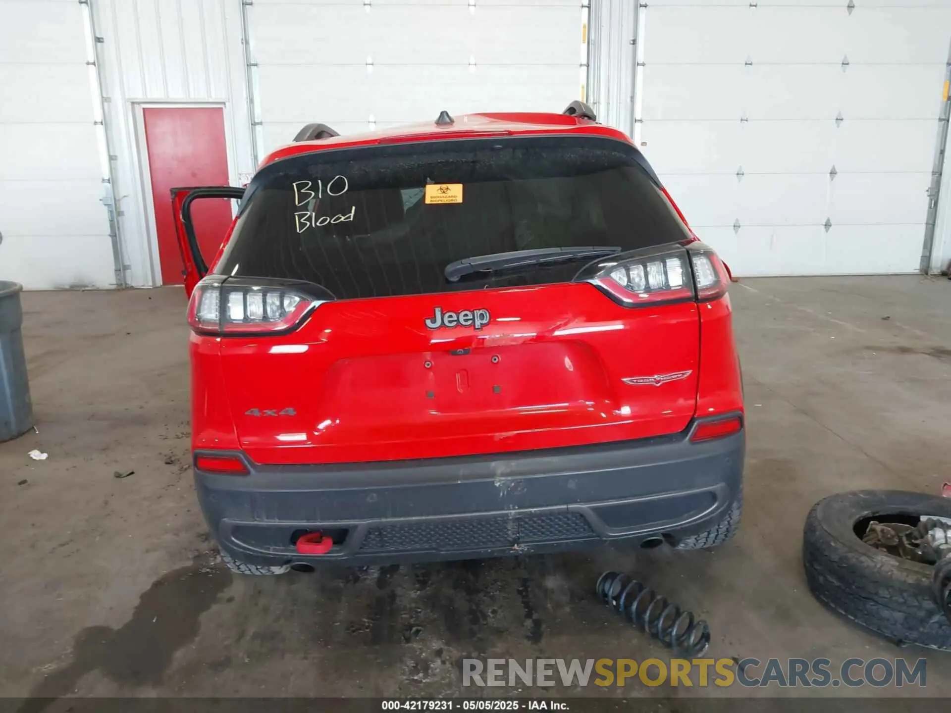 16 fotografías del automóvil dañado 1C4PJMBX3KD272972 JEEP CHEROKEE 2019