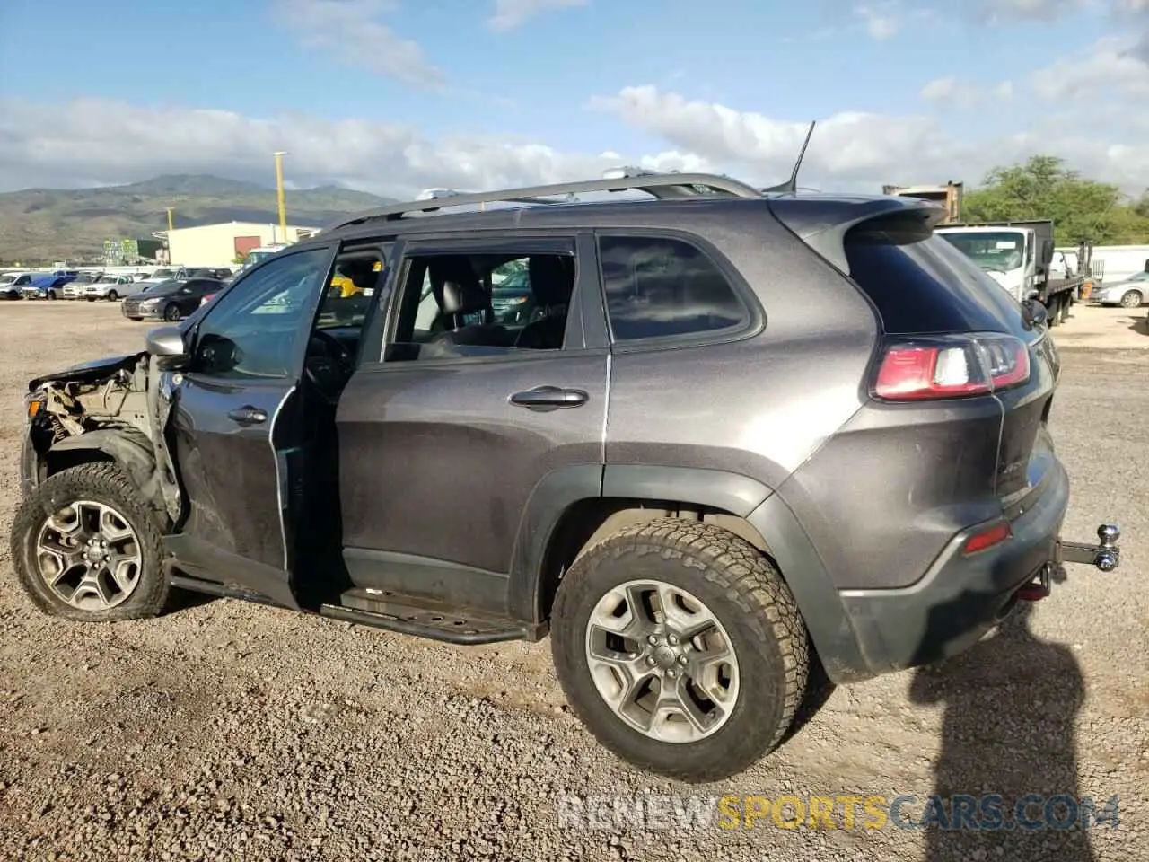 2 fotografías del automóvil dañado 1C4PJMBX4KD115581 JEEP CHEROKEE 2019