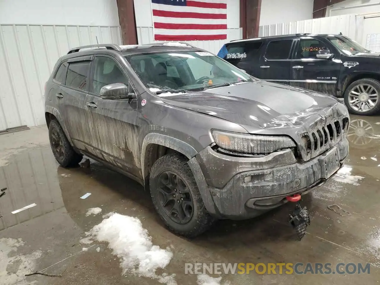4 fotografías del automóvil dañado 1C4PJMBX4KD138598 JEEP CHEROKEE 2019