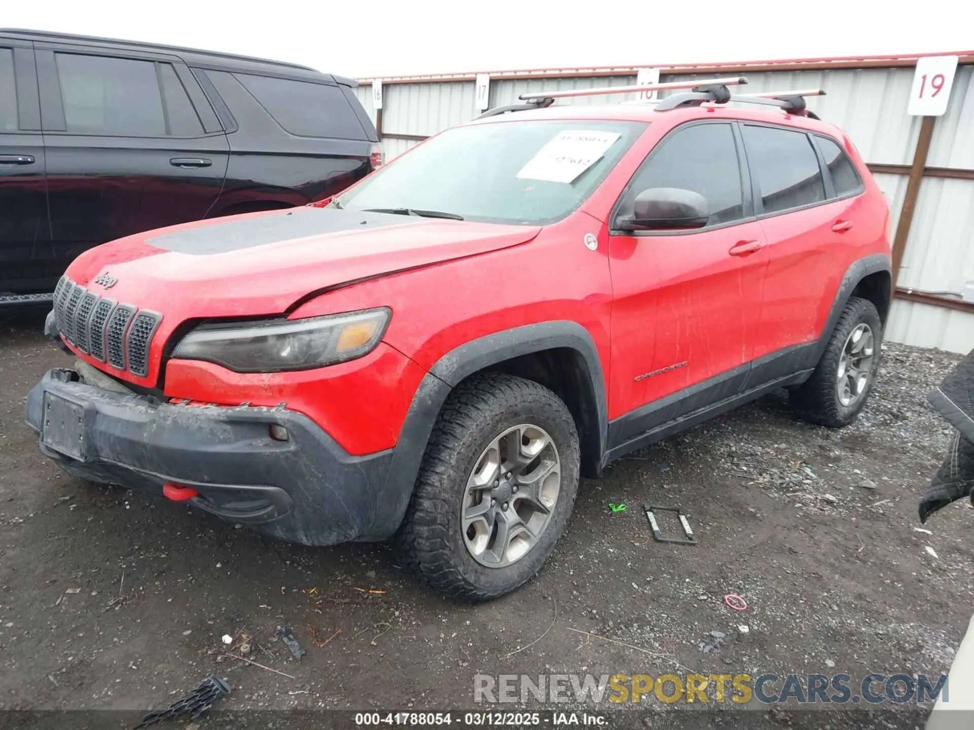 2 fotografías del automóvil dañado 1C4PJMBX4KD337408 JEEP CHEROKEE 2019