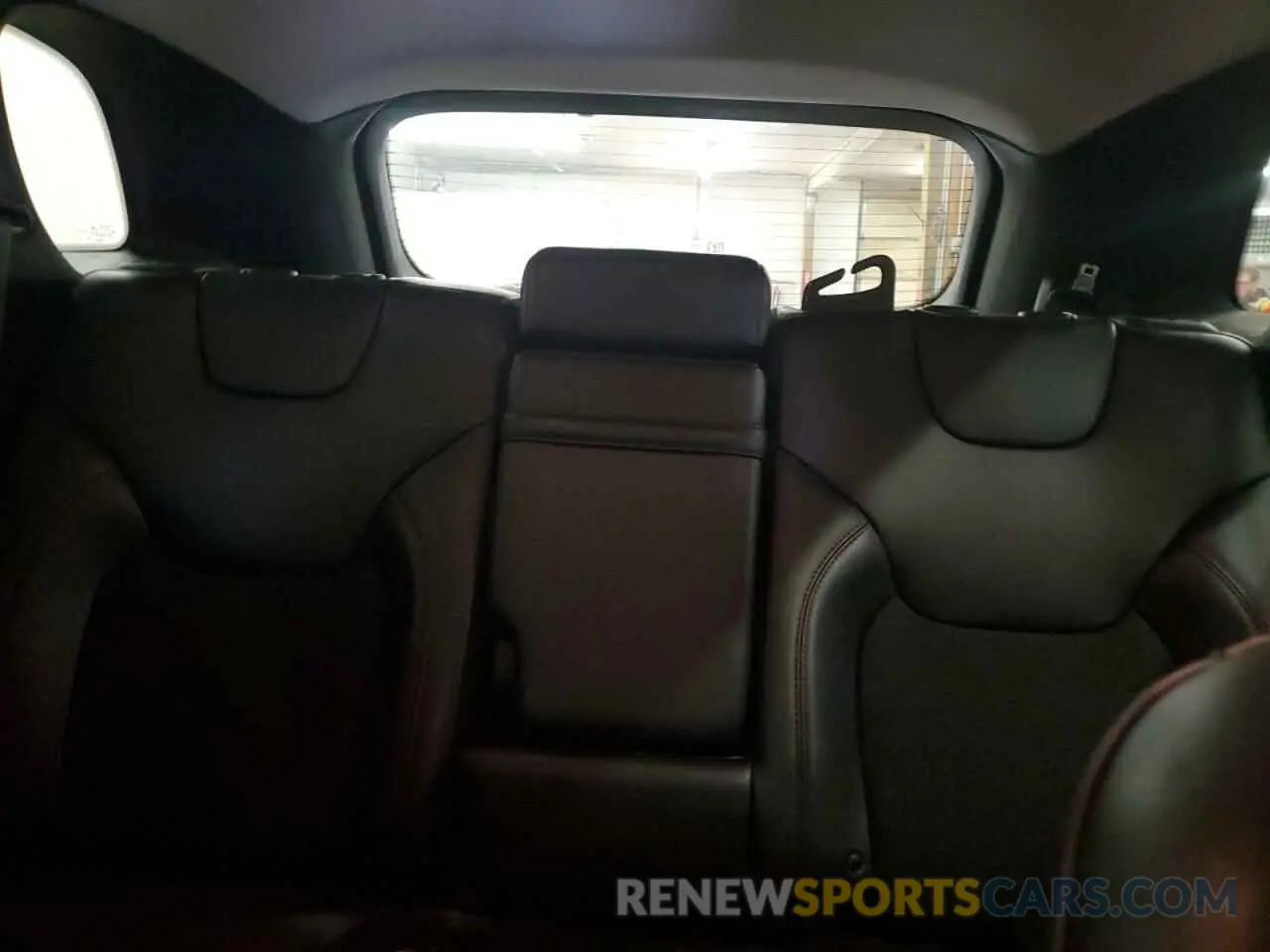 10 fotografías del automóvil dañado 1C4PJMBX4KD361675 JEEP CHEROKEE 2019