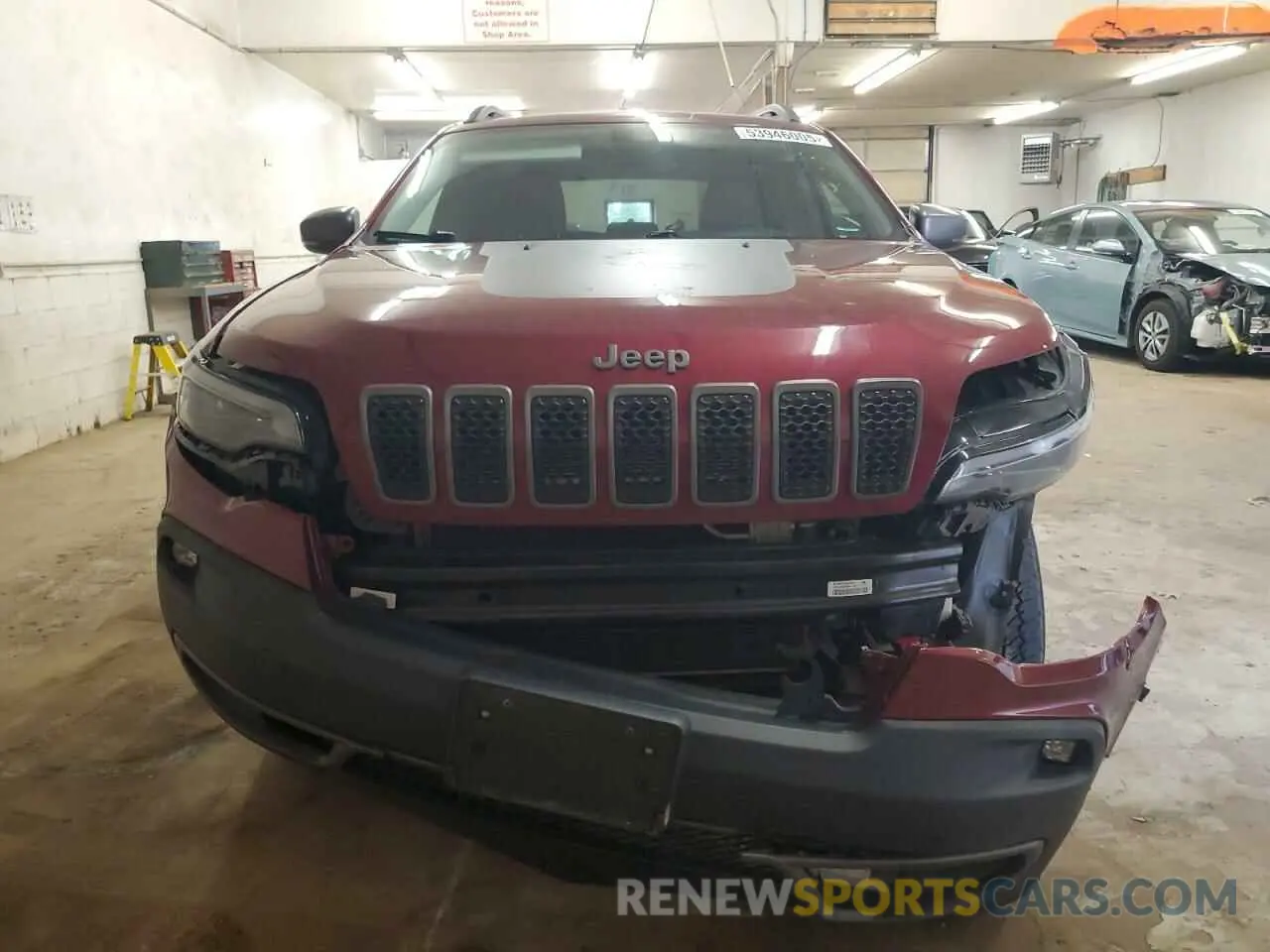 5 fotografías del automóvil dañado 1C4PJMBX4KD361675 JEEP CHEROKEE 2019