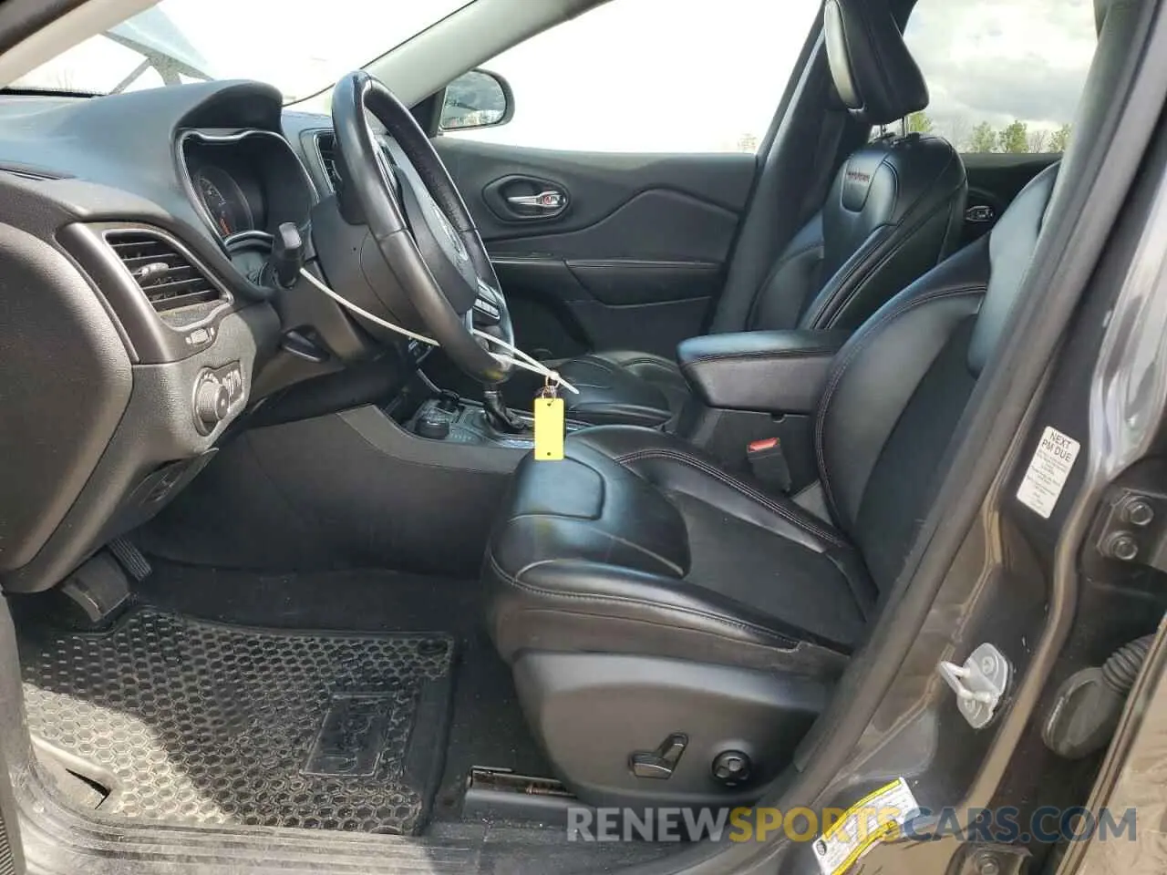 7 fotografías del automóvil dañado 1C4PJMBX4KD463350 JEEP CHEROKEE 2019