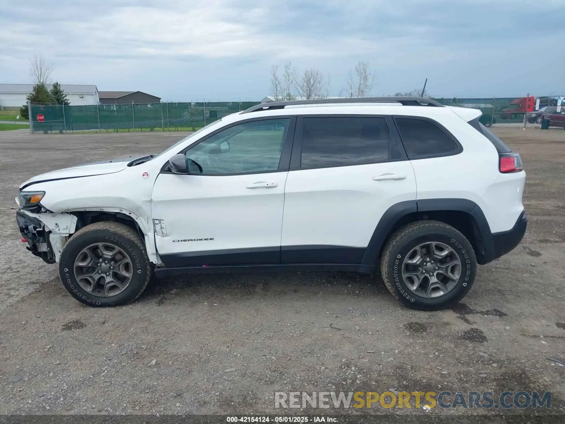 14 fotografías del automóvil dañado 1C4PJMBX7KD126848 JEEP CHEROKEE 2019