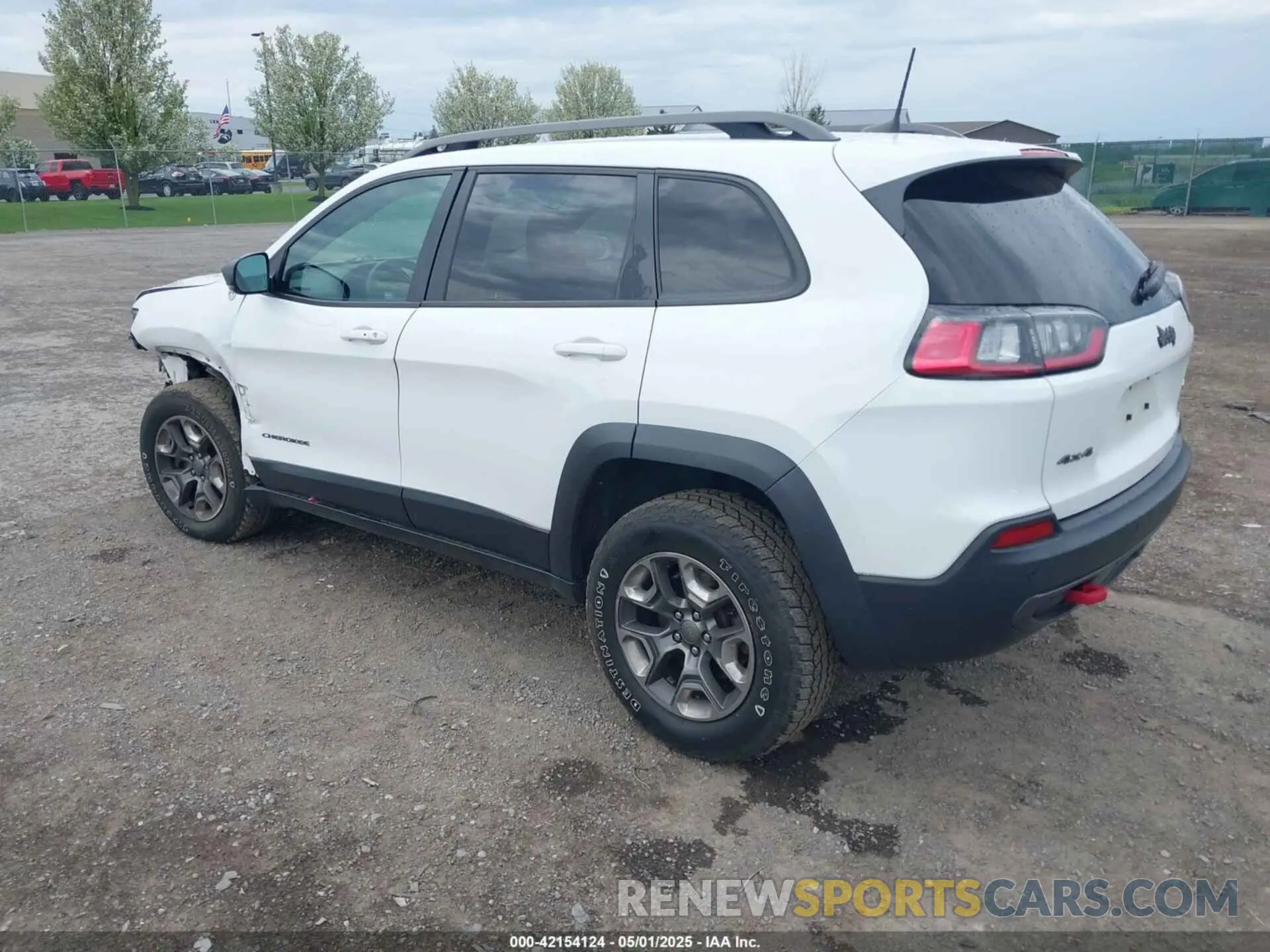 3 fotografías del automóvil dañado 1C4PJMBX7KD126848 JEEP CHEROKEE 2019