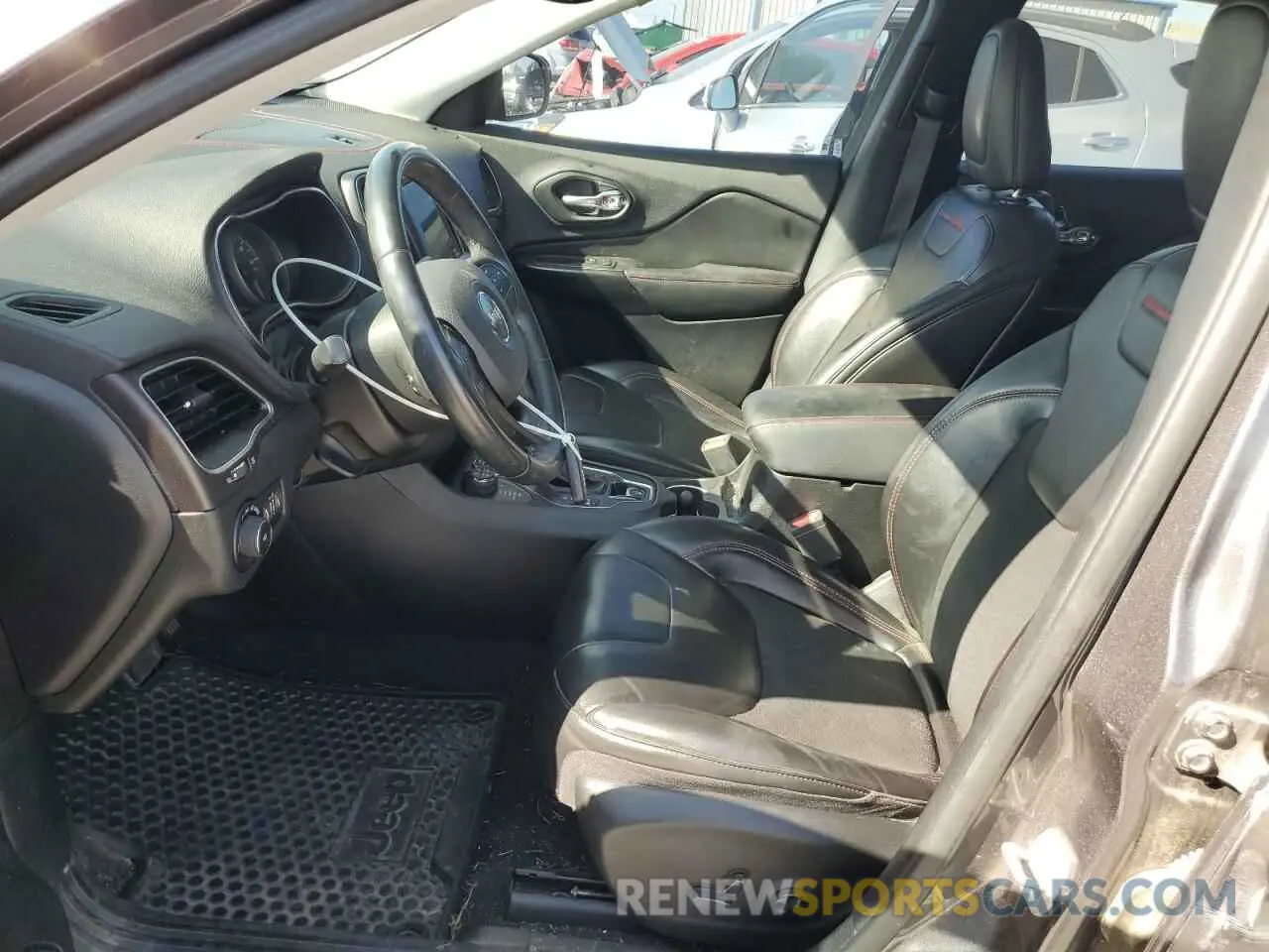 7 fotografías del automóvil dañado 1C4PJMBX8KD107404 JEEP CHEROKEE 2019