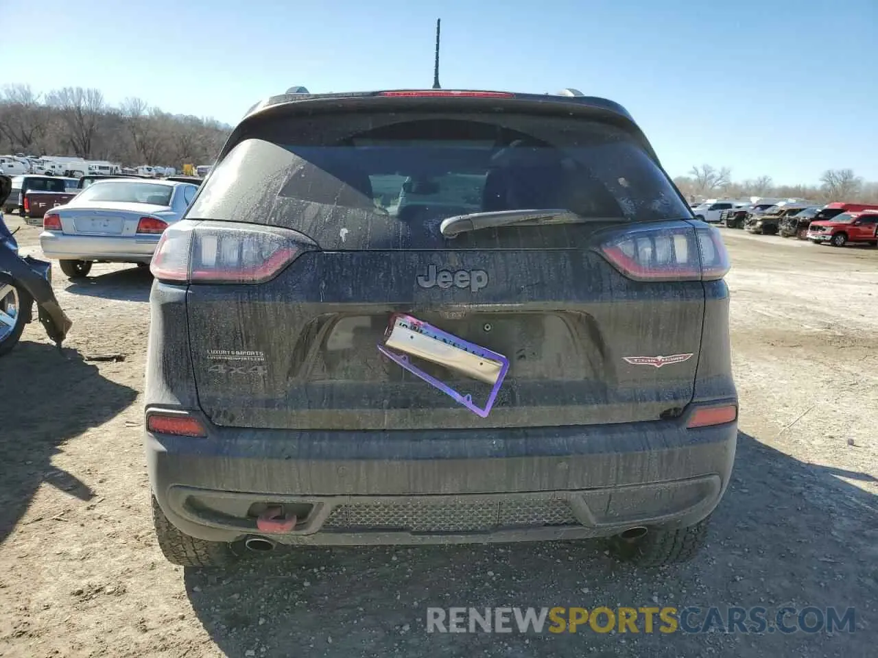 6 fotografías del automóvil dañado 1C4PJMBX8KD253401 JEEP CHEROKEE 2019