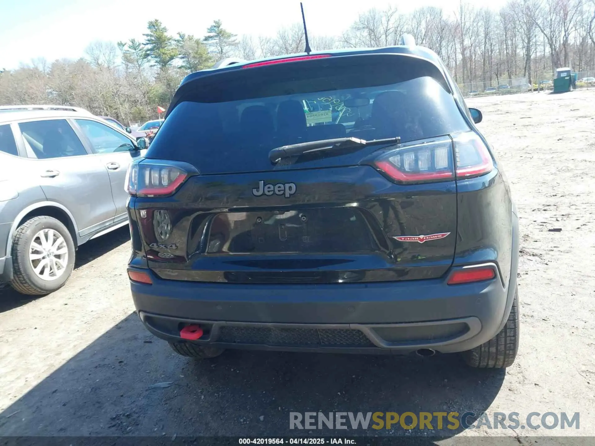 16 fotografías del automóvil dañado 1C4PJMBX8KD430013 JEEP CHEROKEE 2019