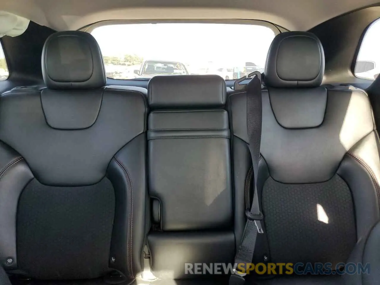 10 fotografías del automóvil dañado 1C4PJMBX9KD139200 JEEP CHEROKEE 2019
