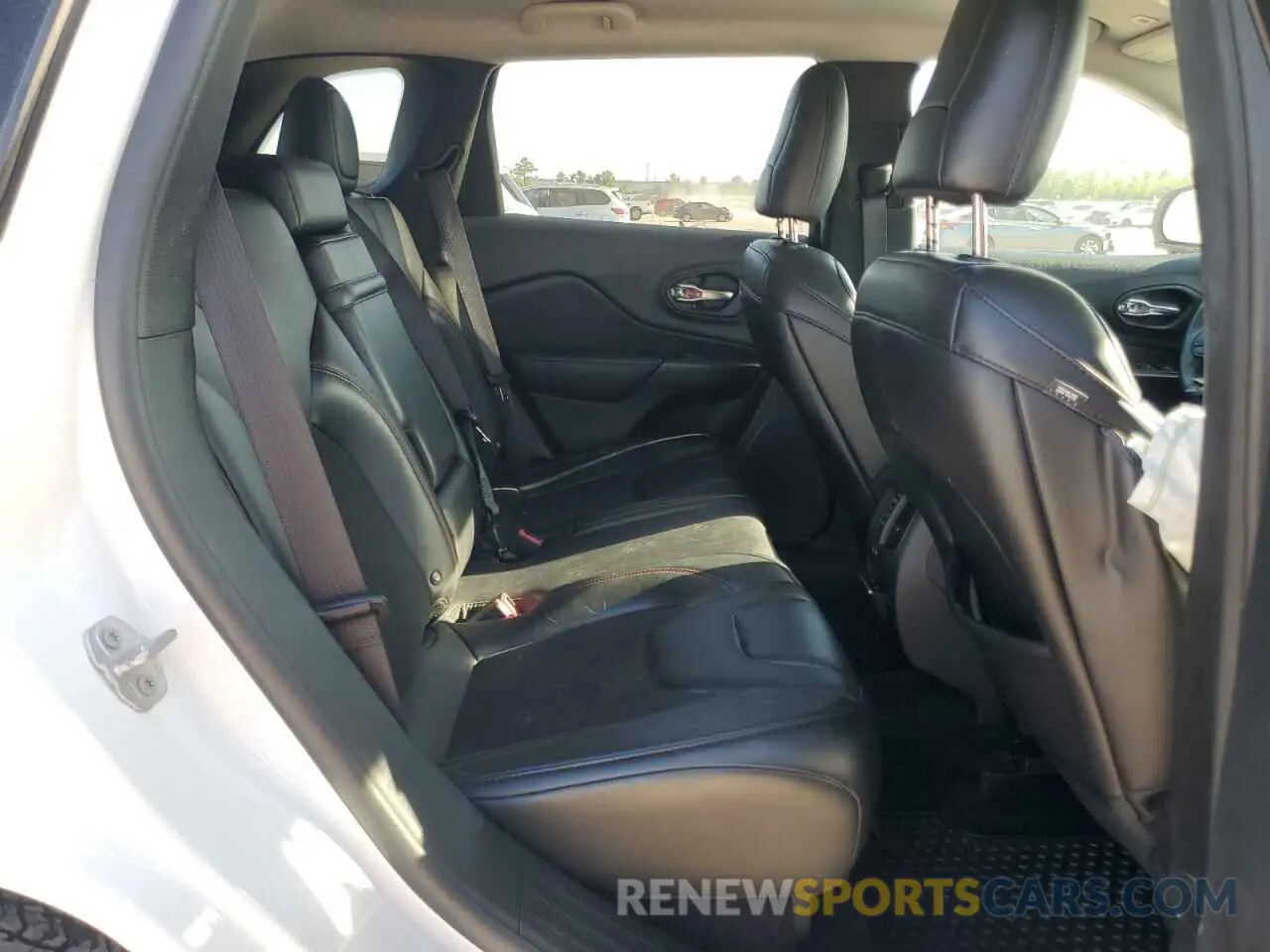 12 fotografías del automóvil dañado 1C4PJMBX9KD139200 JEEP CHEROKEE 2019