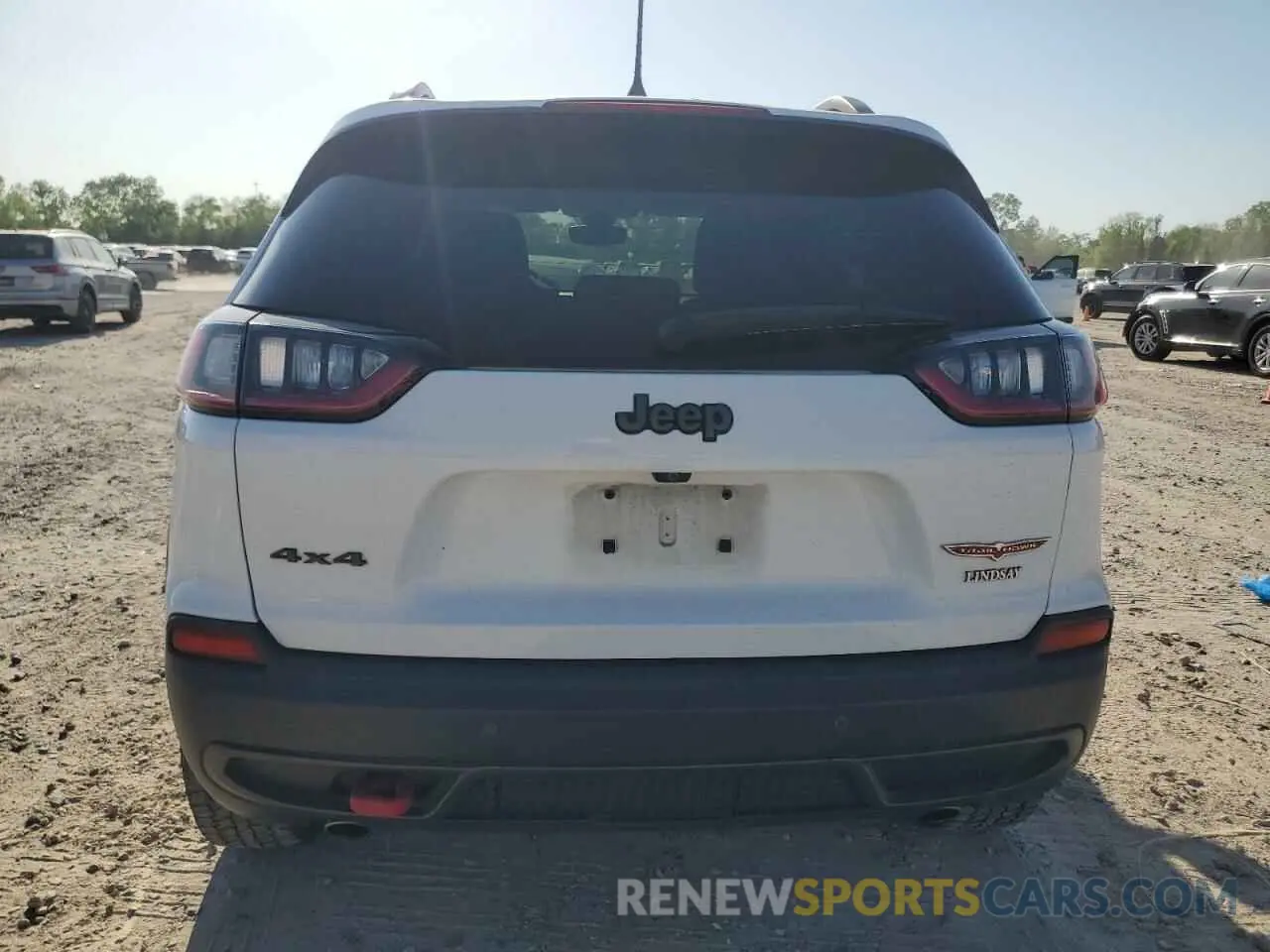 6 fotografías del automóvil dañado 1C4PJMBX9KD139200 JEEP CHEROKEE 2019
