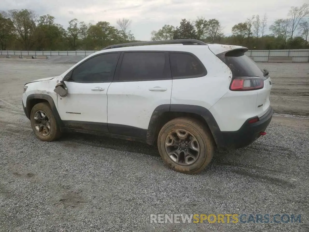 2 fotografías del automóvil dañado 1C4PJMBX9KD256968 JEEP CHEROKEE 2019