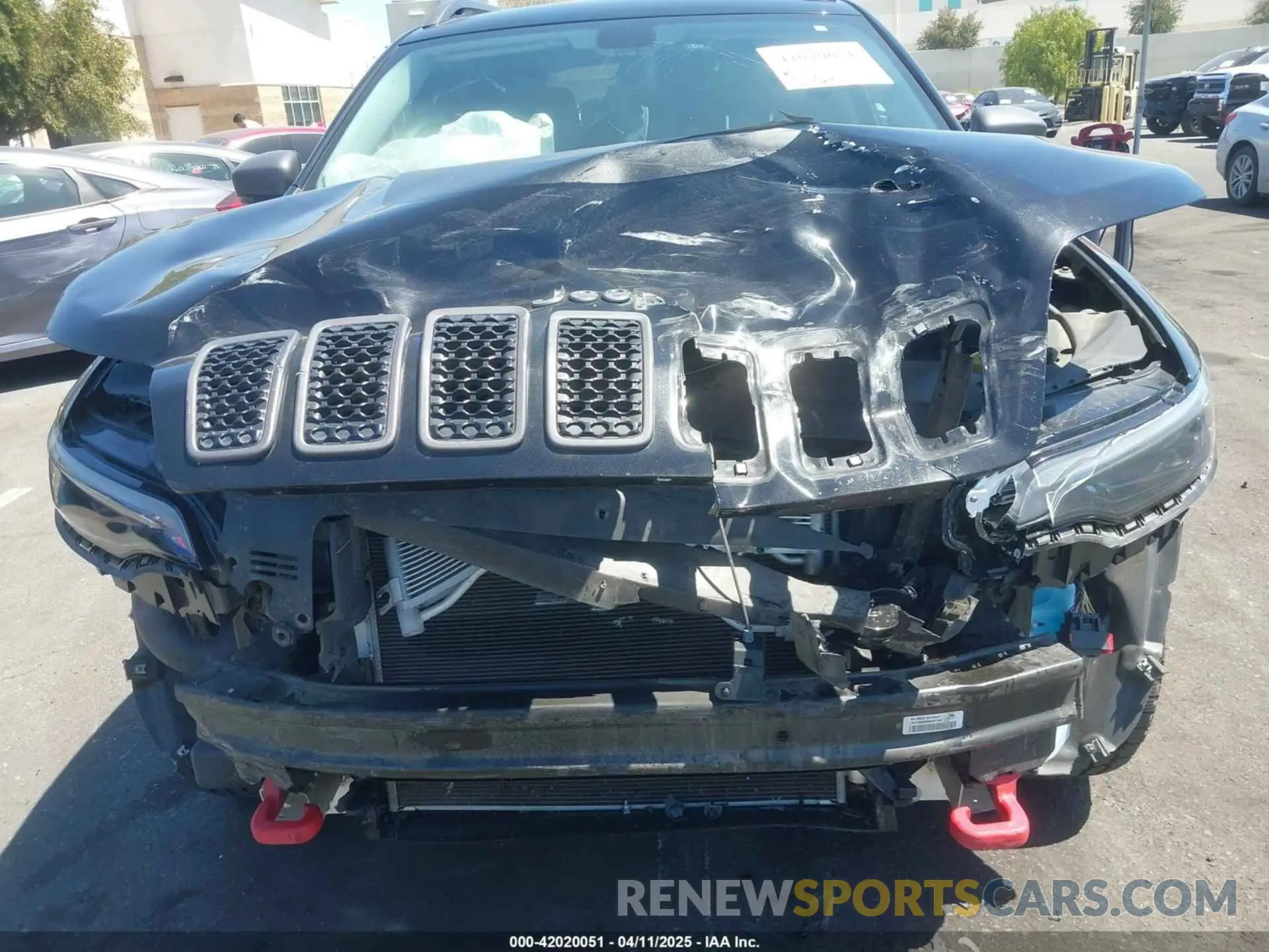 6 fotografías del automóvil dañado 1C4PJMBXXKD433284 JEEP CHEROKEE 2019