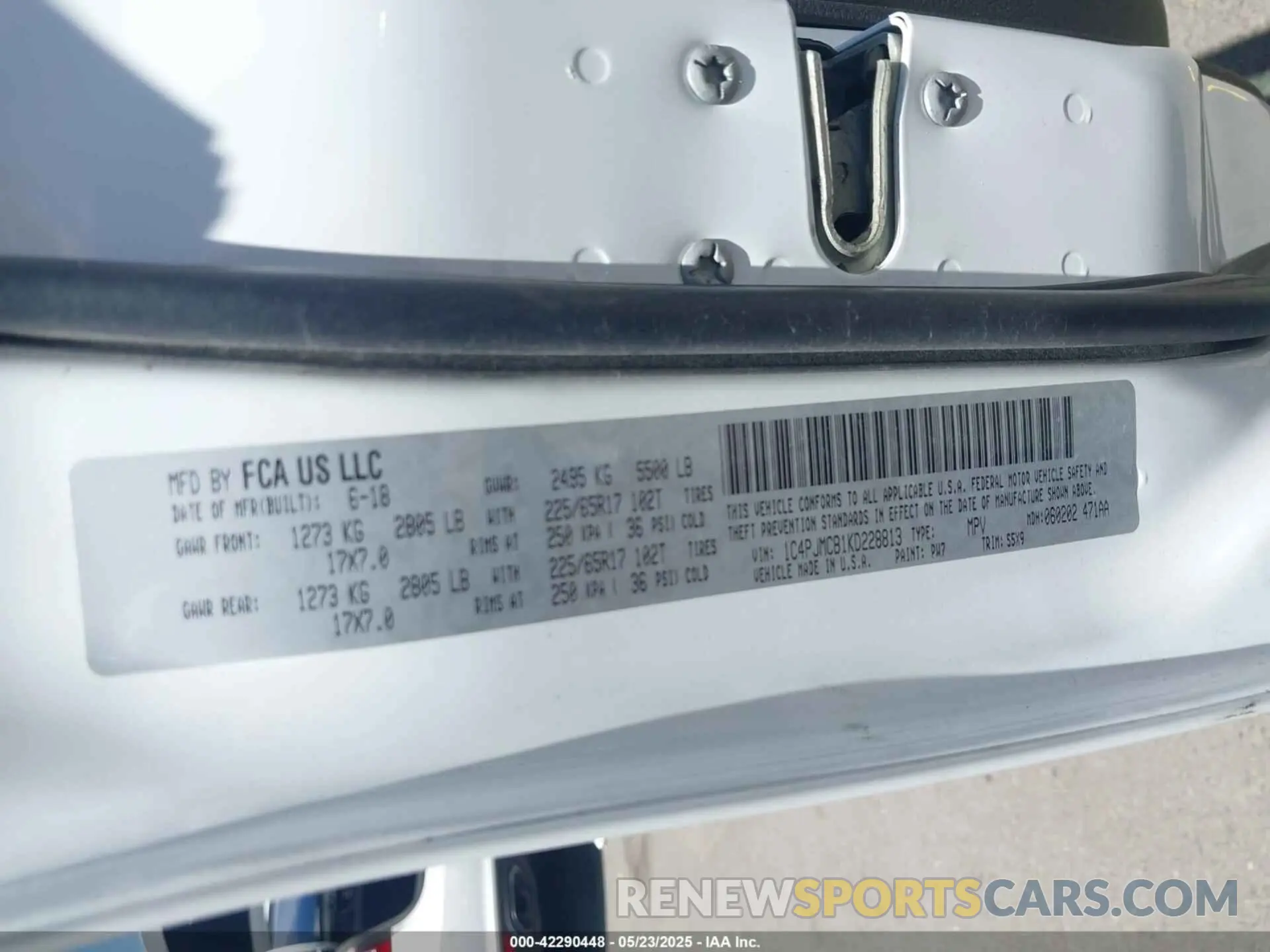 9 fotografías del automóvil dañado 1C4PJMCB1KD228813 JEEP CHEROKEE 2019