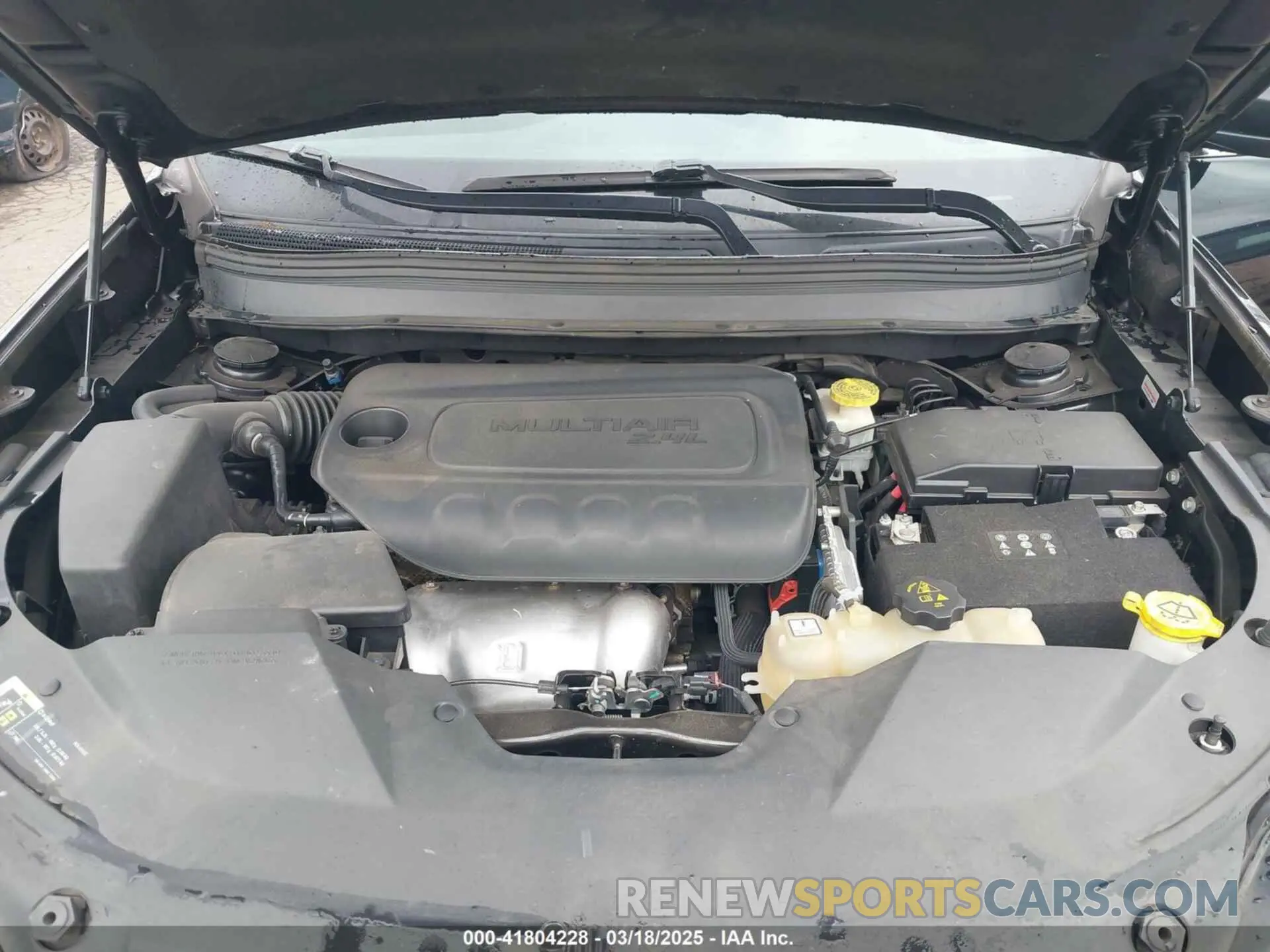 10 fotografías del automóvil dañado 1C4PJMCB3KD351478 JEEP CHEROKEE 2019