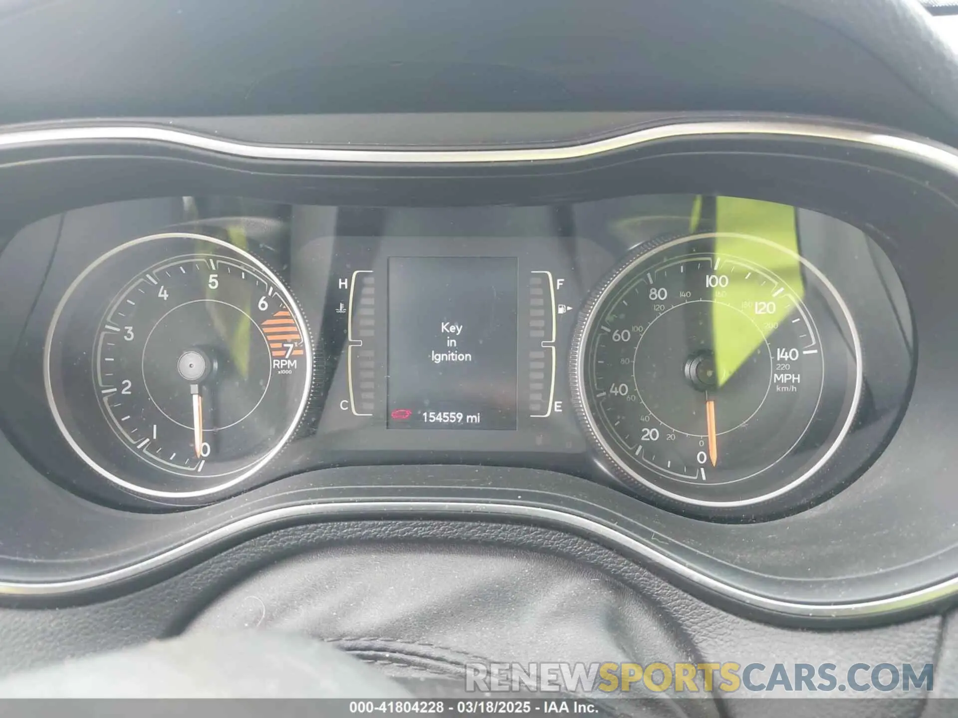 7 fotografías del automóvil dañado 1C4PJMCB3KD351478 JEEP CHEROKEE 2019