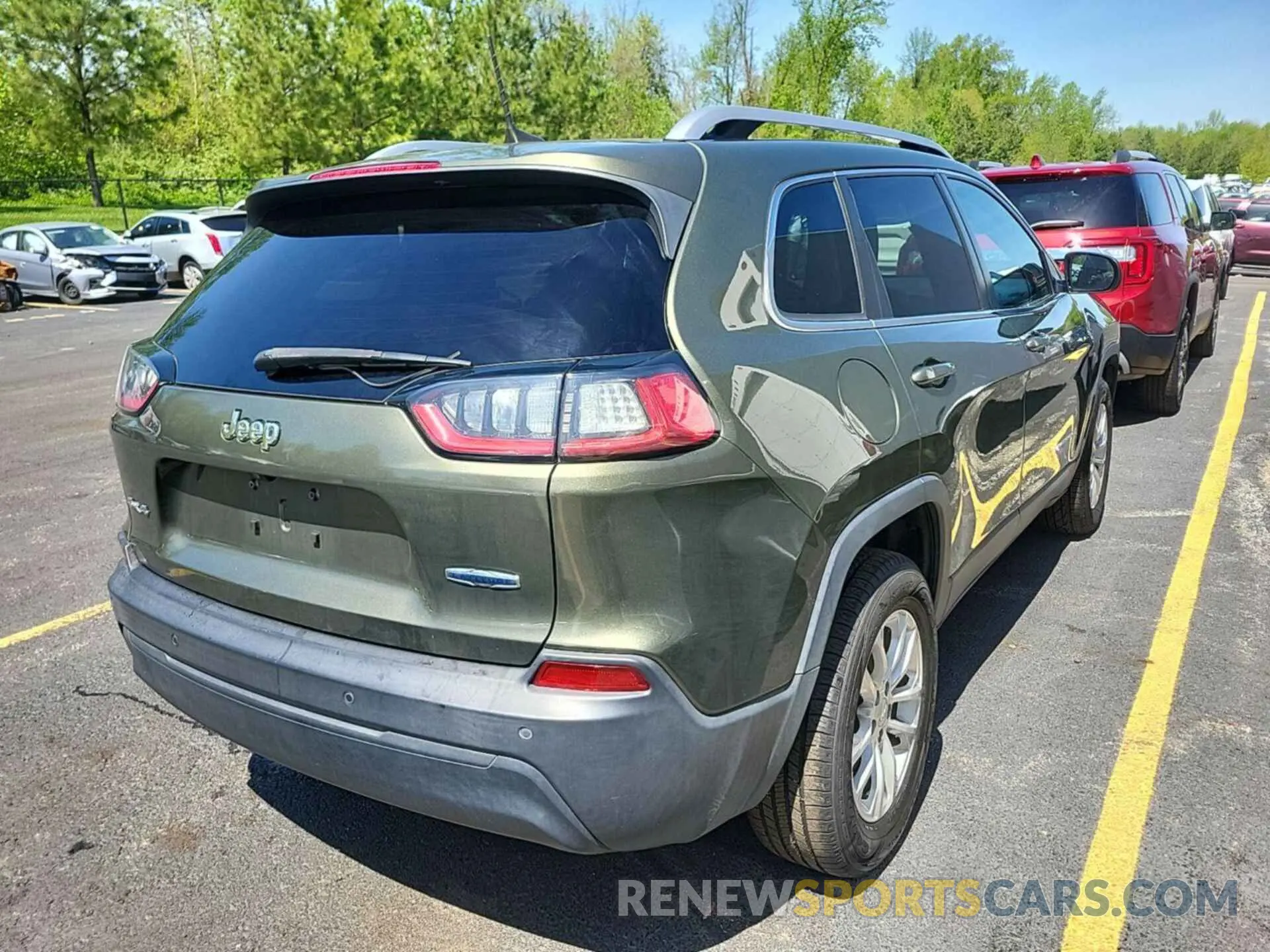 17 fotografías del automóvil dañado 1C4PJMCB3KD450804 JEEP CHEROKEE 2019