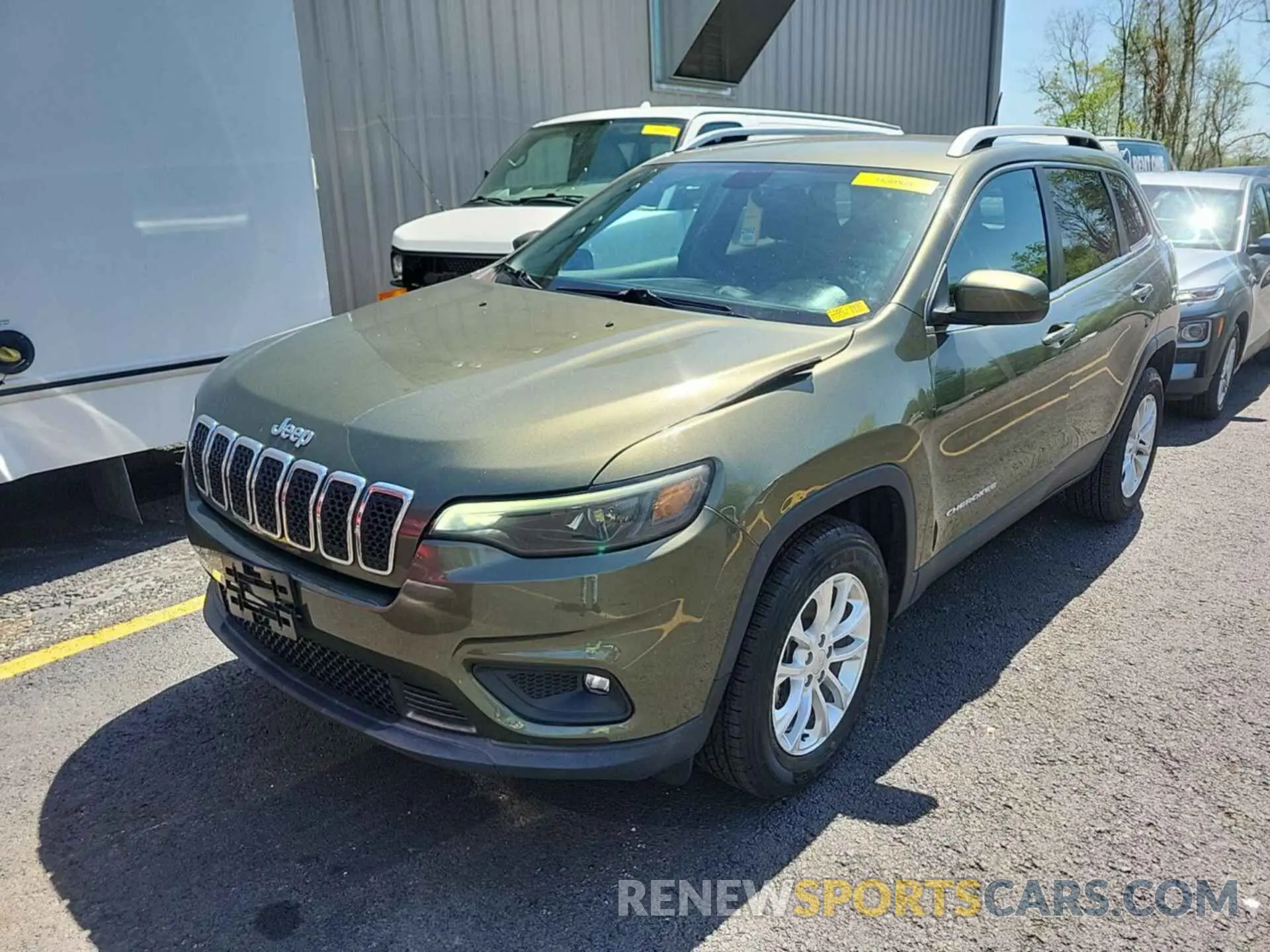 19 fotografías del automóvil dañado 1C4PJMCB3KD450804 JEEP CHEROKEE 2019