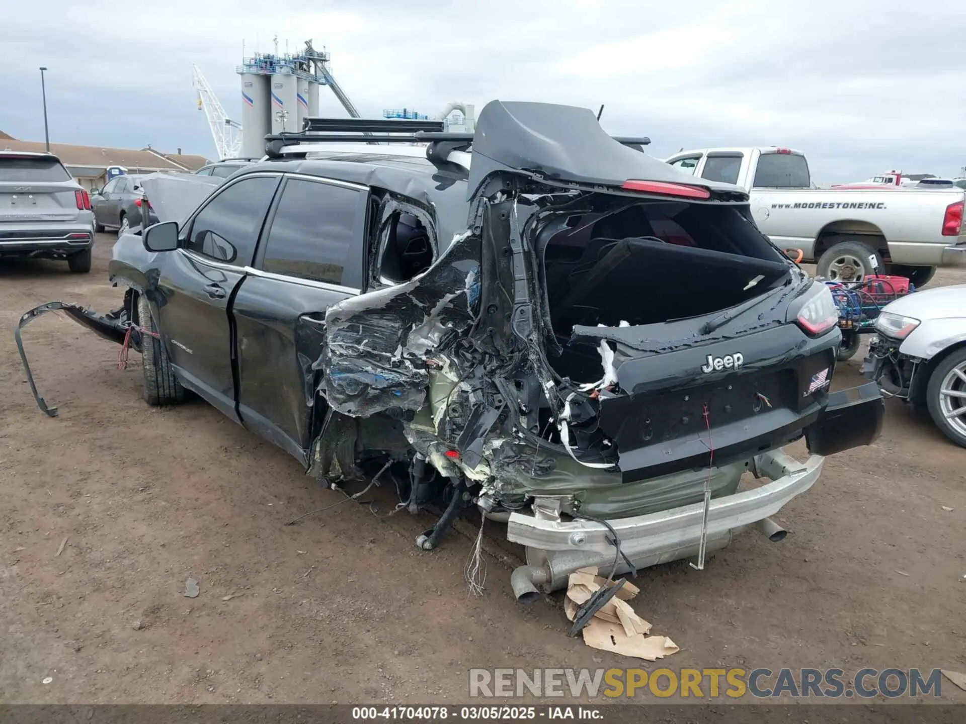 3 fotografías del automóvil dañado 1C4PJMDN1KD387002 JEEP CHEROKEE 2019