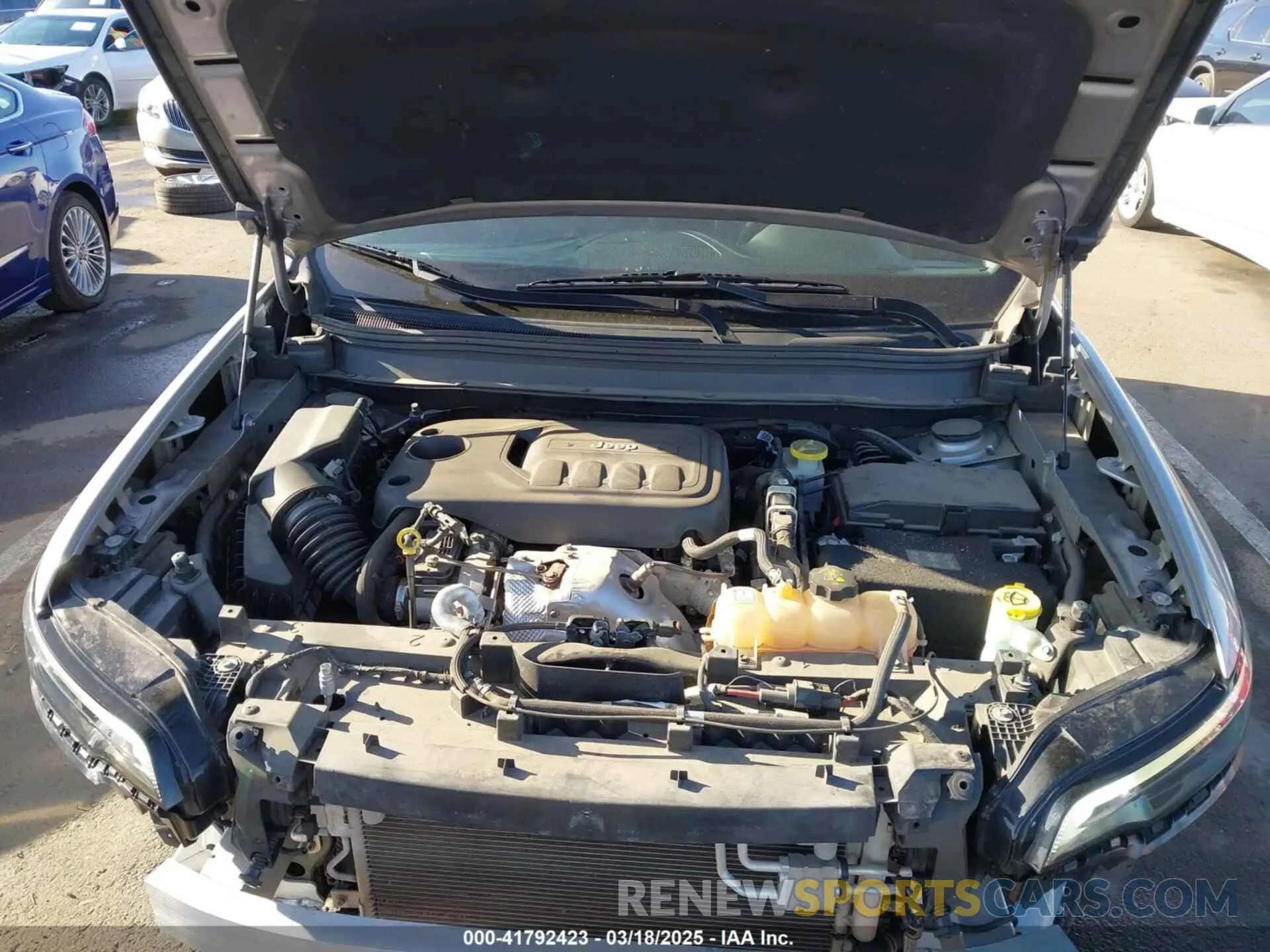 10 fotografías del automóvil dañado 1C4PJMDN4KD178921 JEEP CHEROKEE 2019