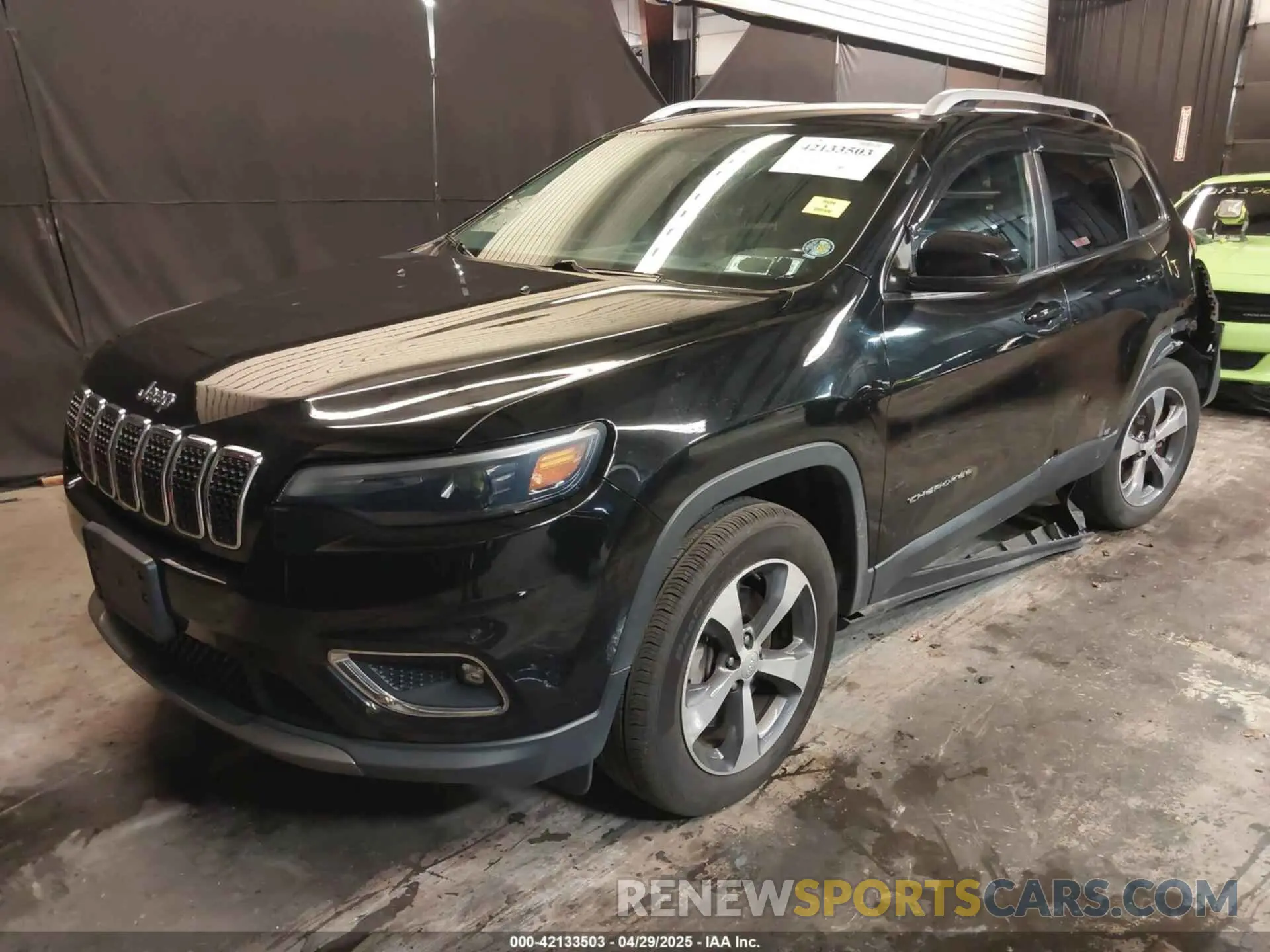 2 fotografías del automóvil dañado 1C4PJMDN4KD238762 JEEP CHEROKEE 2019