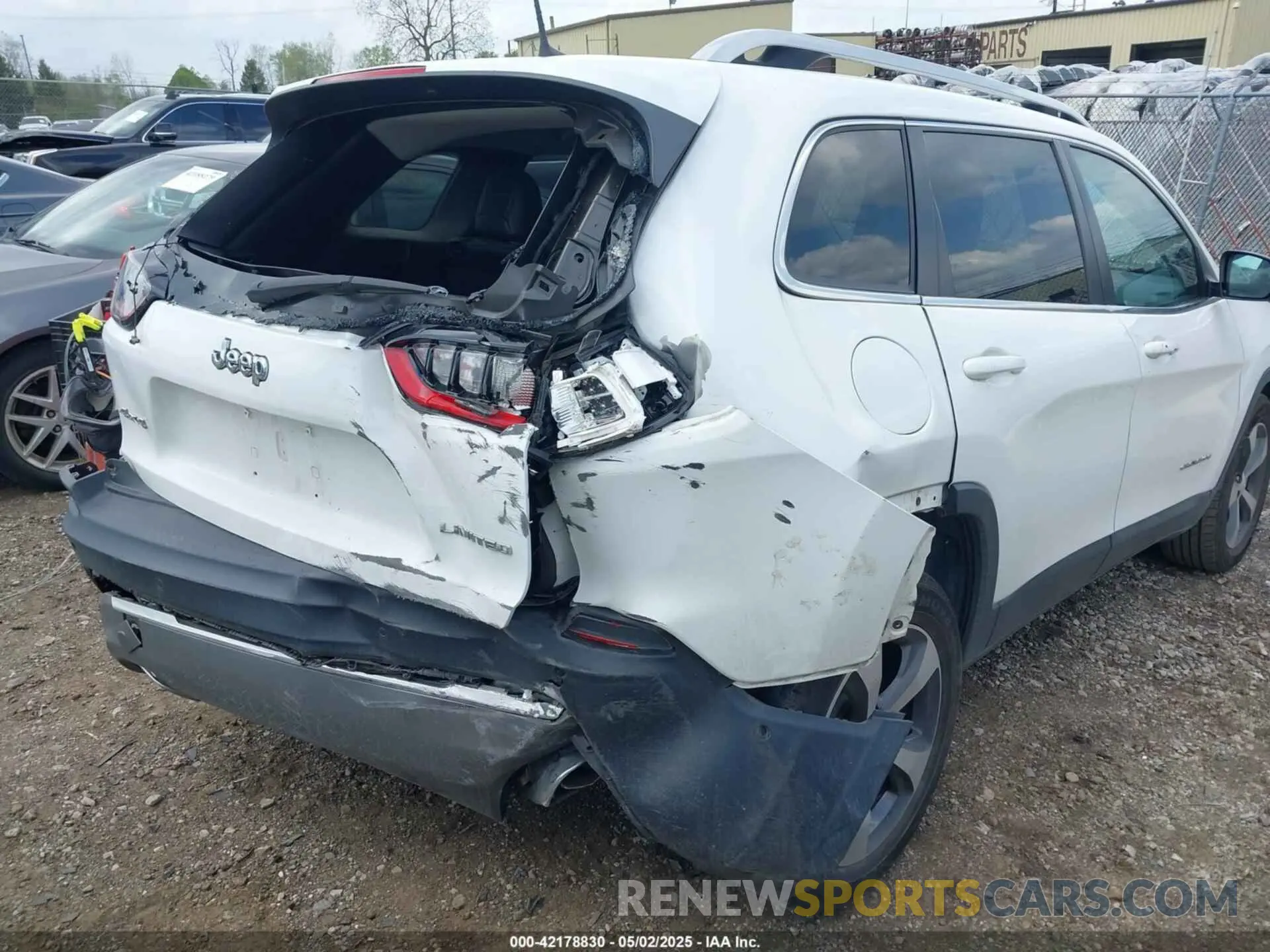 6 fotografías del automóvil dañado 1C4PJMDN9KD180308 JEEP CHEROKEE 2019