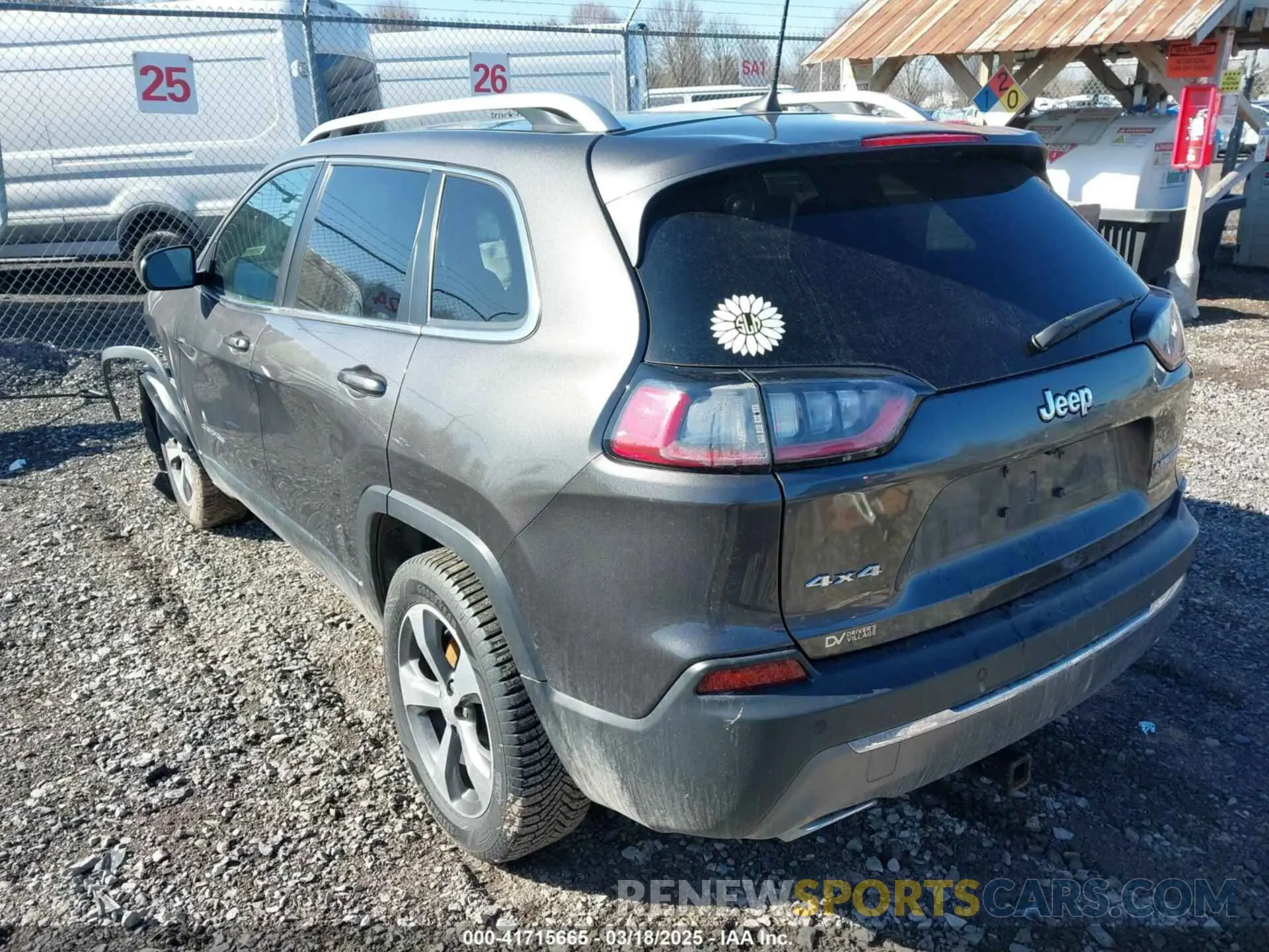 3 fotografías del automóvil dañado 1C4PJMDX0KD258170 JEEP CHEROKEE 2019