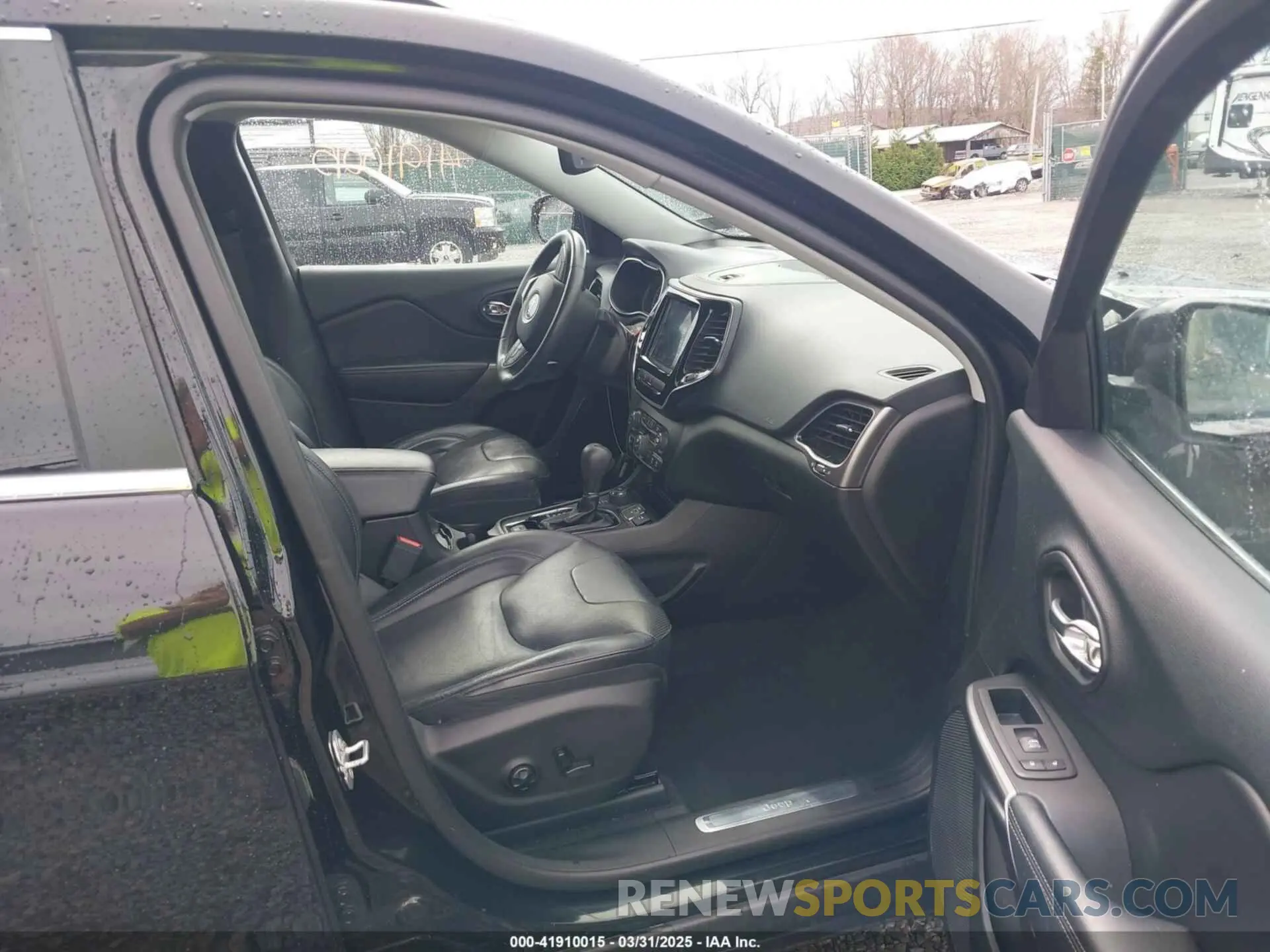 5 fotografías del automóvil dañado 1C4PJMDX0KD259805 JEEP CHEROKEE 2019