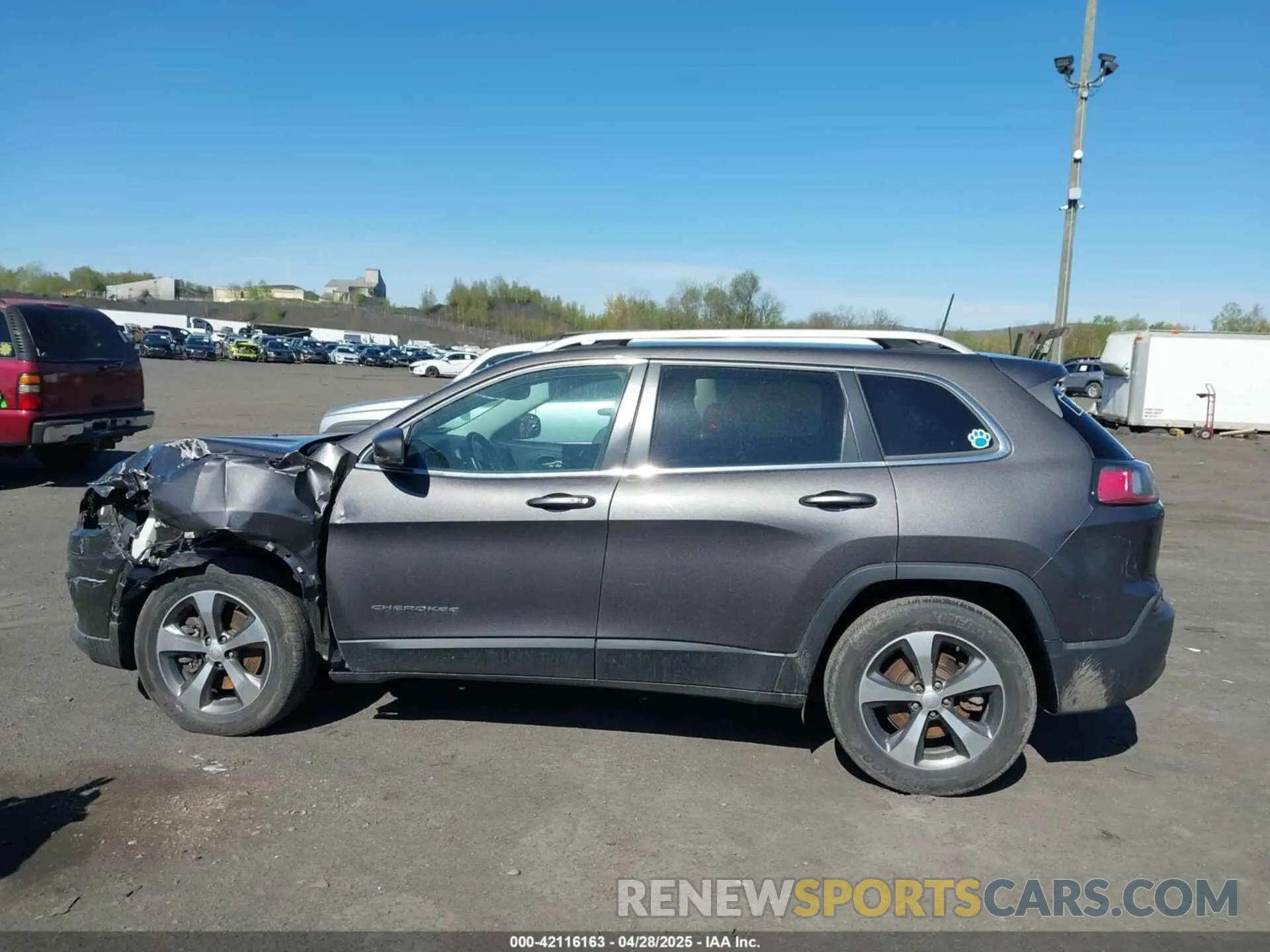 14 fotografías del automóvil dañado 1C4PJMDX0KD319579 JEEP CHEROKEE 2019